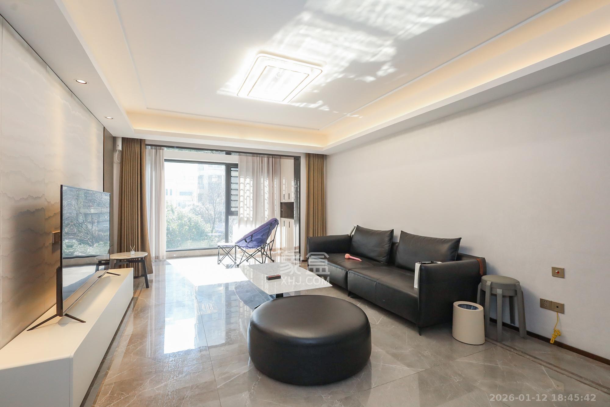 金茂建发泊悦  4室2厅2卫    188.0万