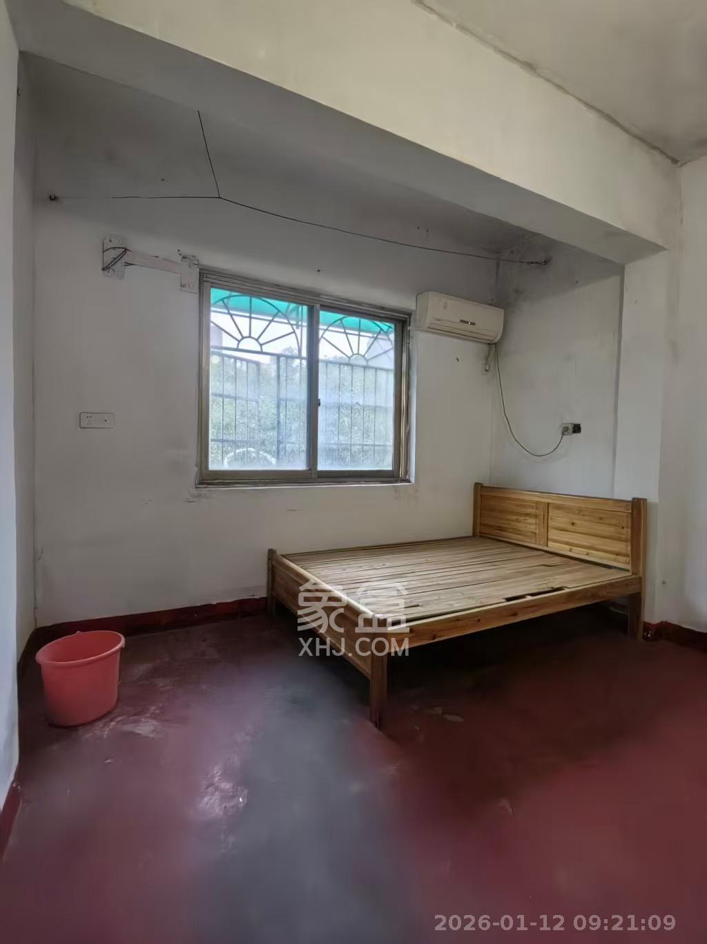 安泰新村   130.34㎡      3000.0元/月室内图