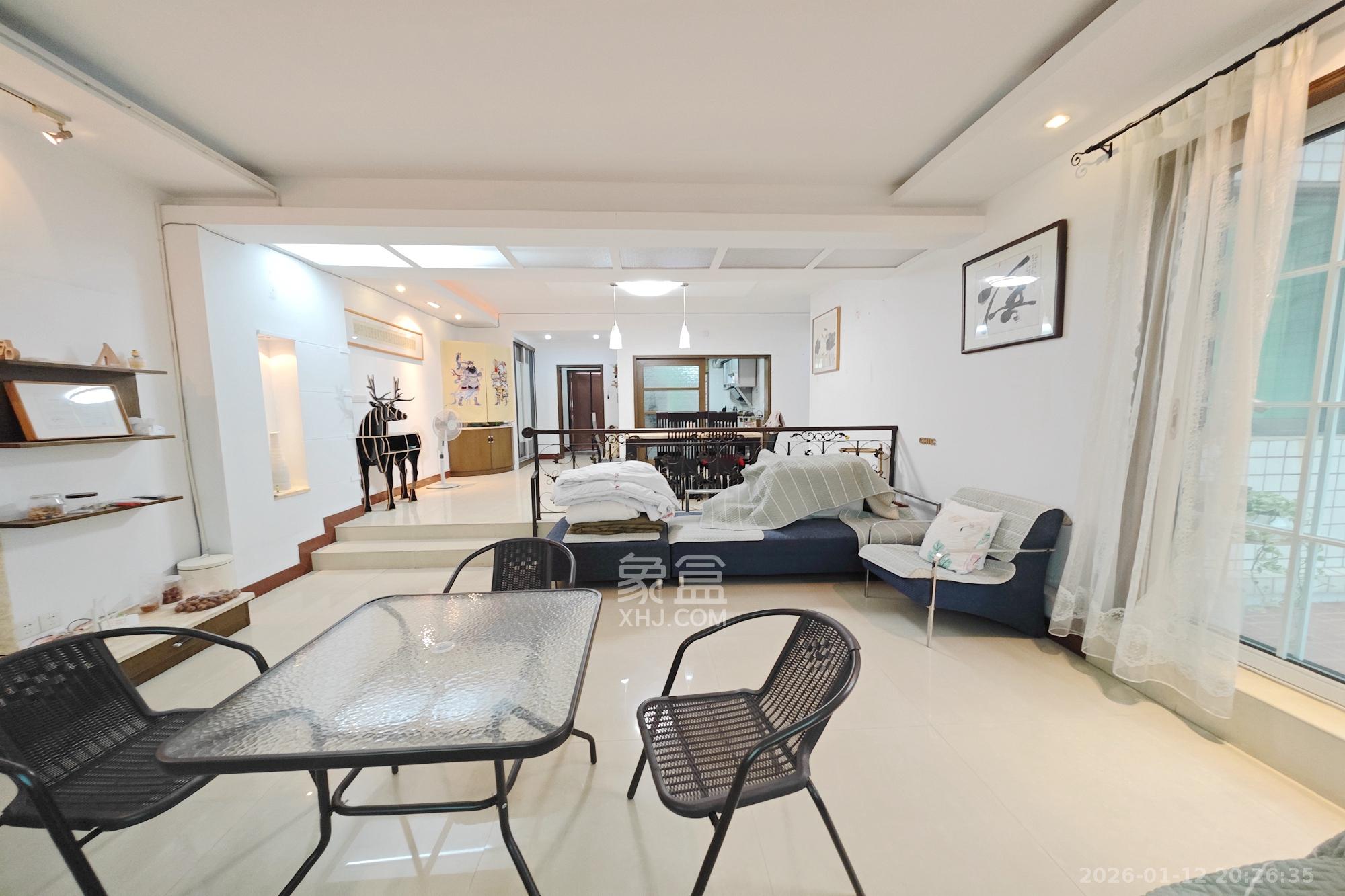 宏轩花苑  3室2厅2卫    115.0万