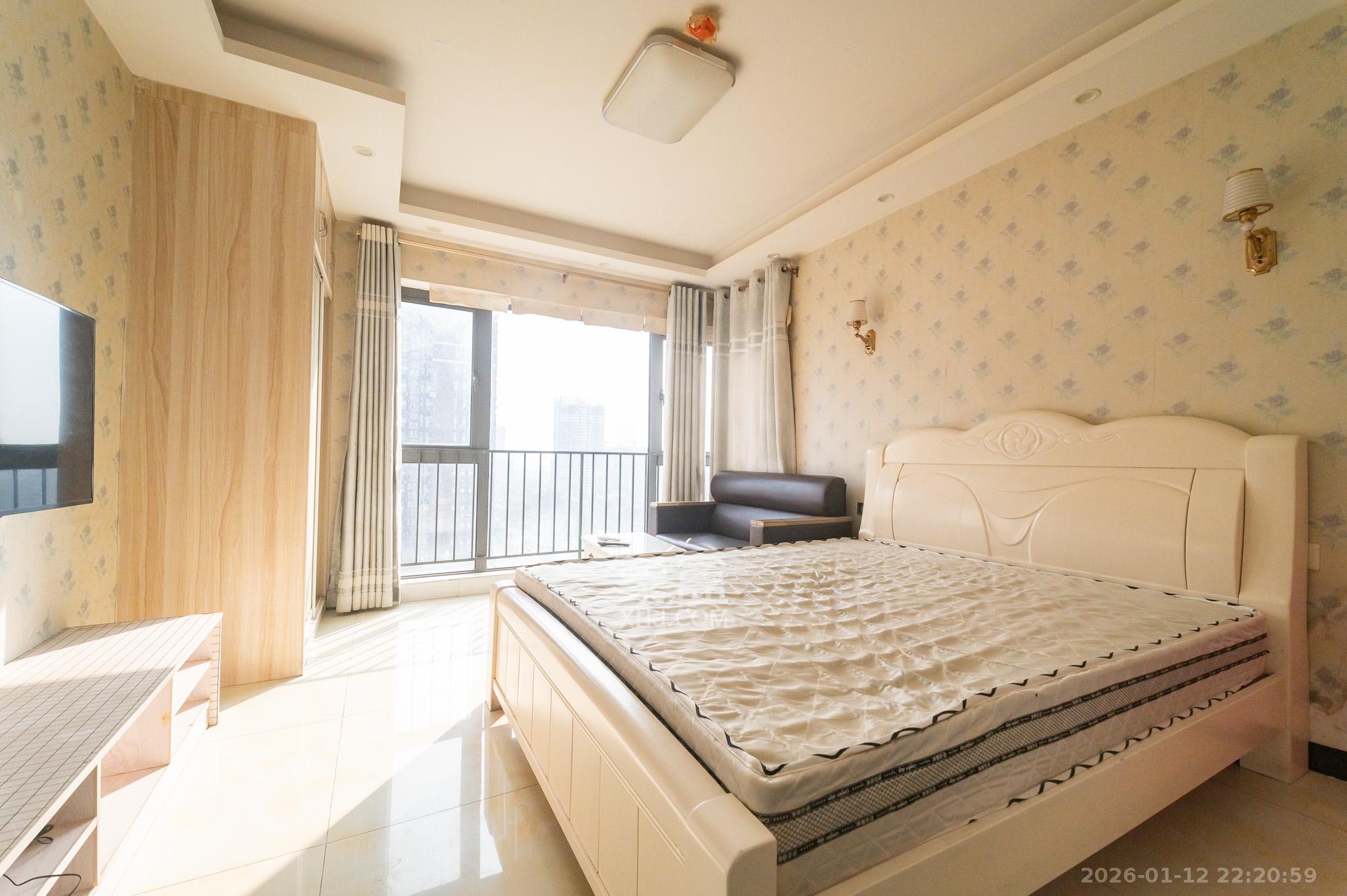 华润五彩城  1室1厅1卫    18.8万