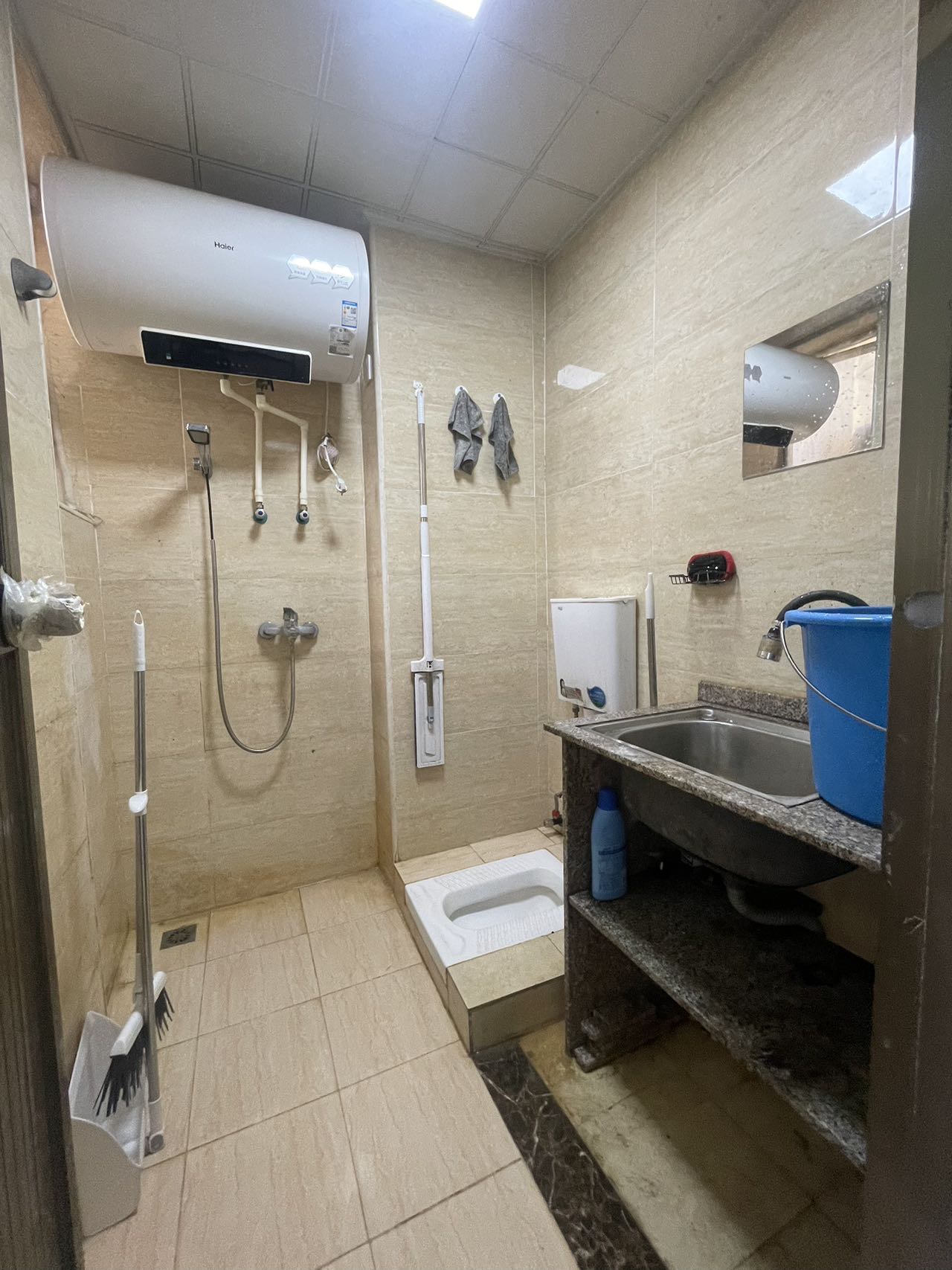 宝泰温泉花园  1室0厅0卫    1500.0元/月