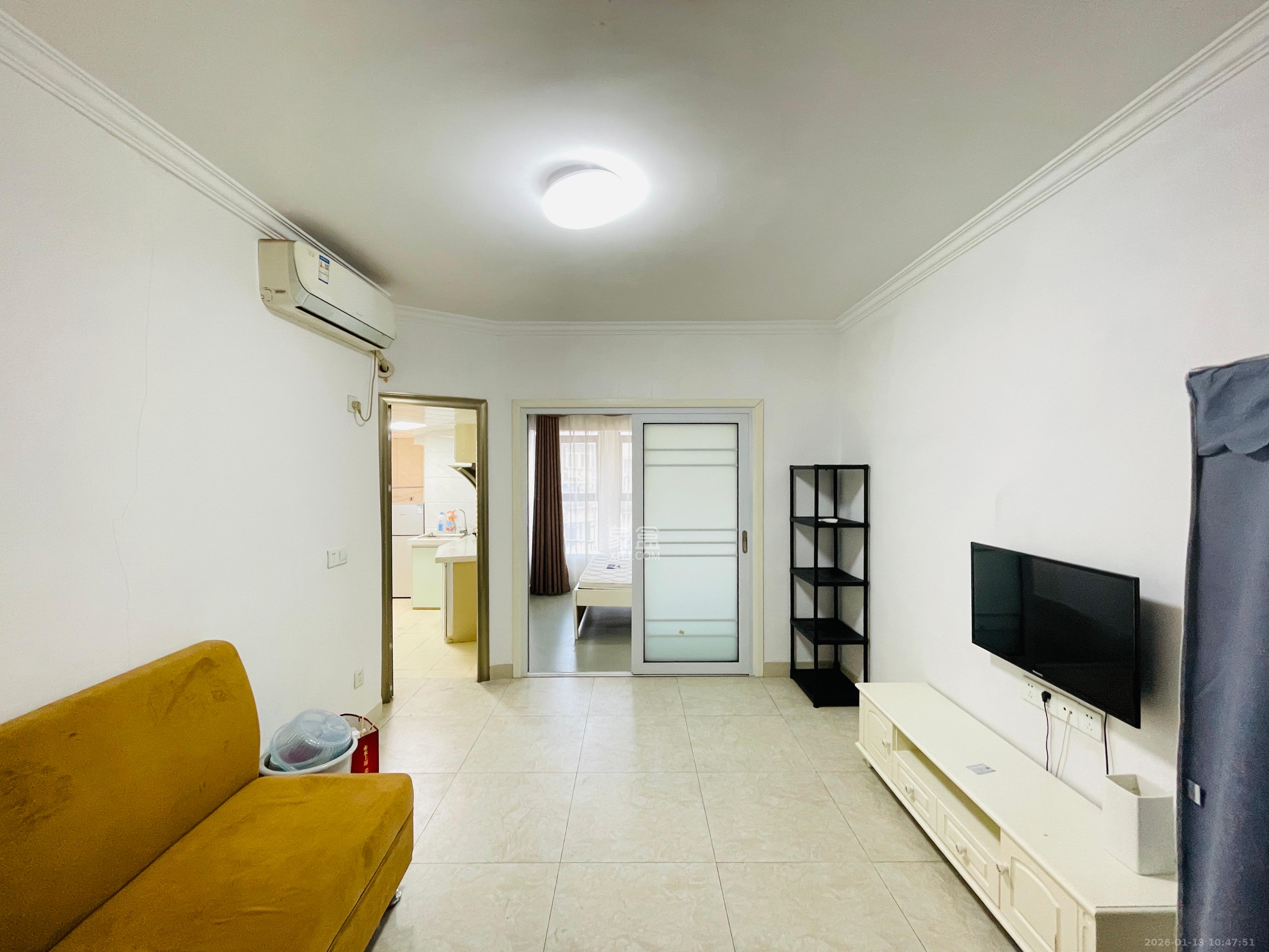 大财门公寓  1室1厅1卫    1500.0元/月