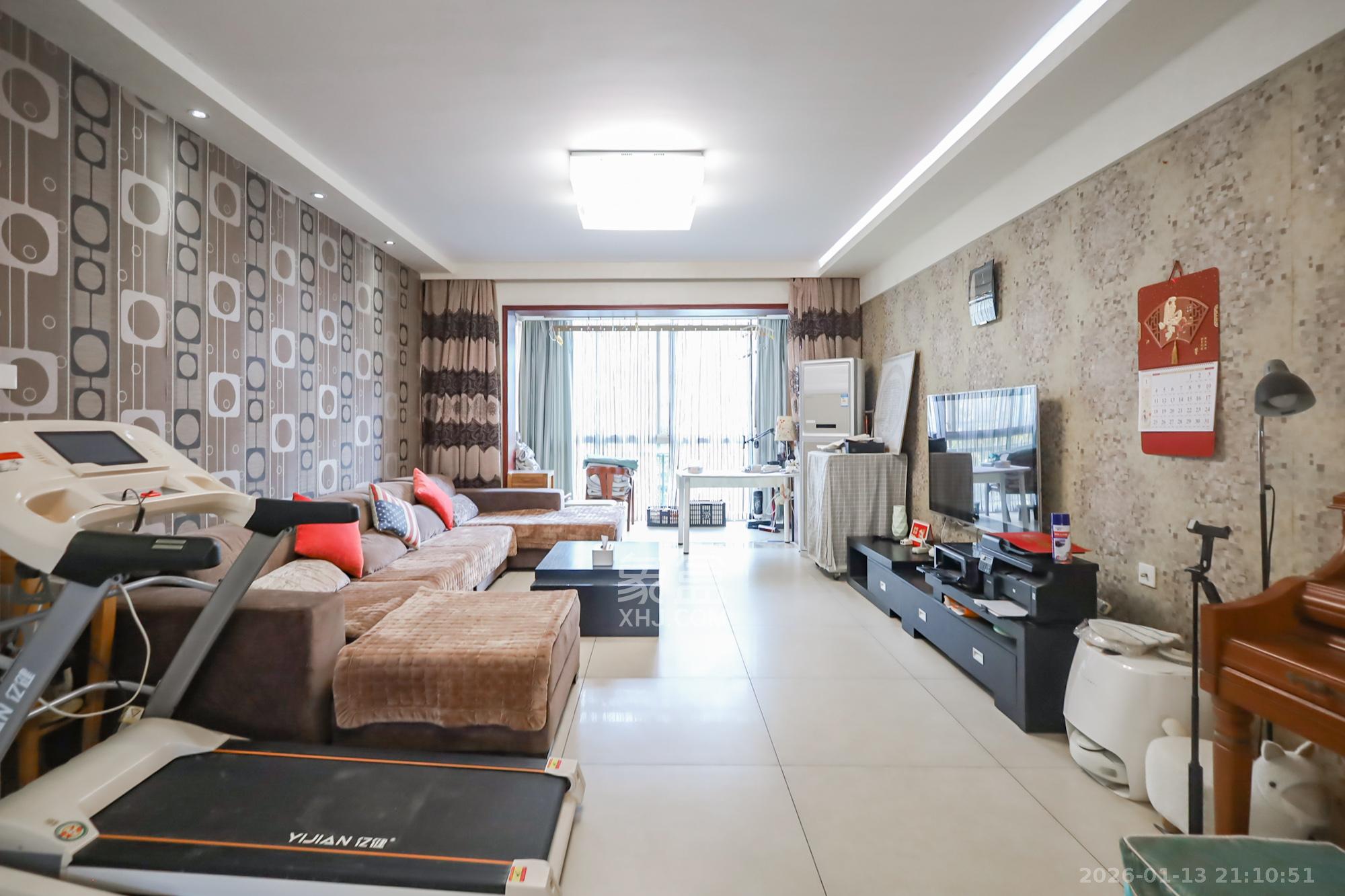 岳麓现代城  1室2厅2卫    219.0万