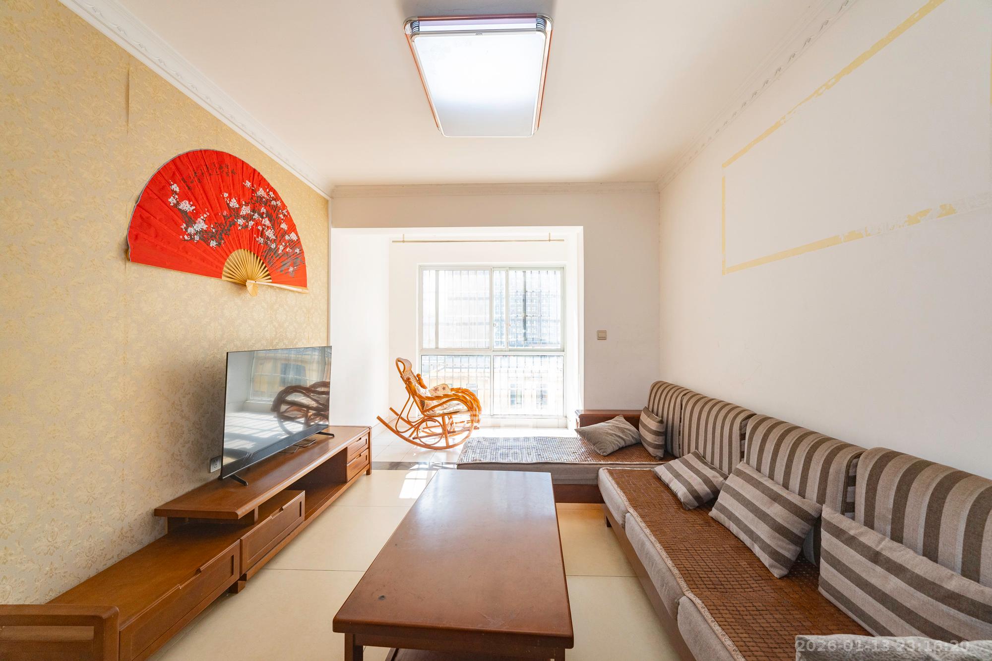 MOMA当代广场  3室2厅1卫    51.8万