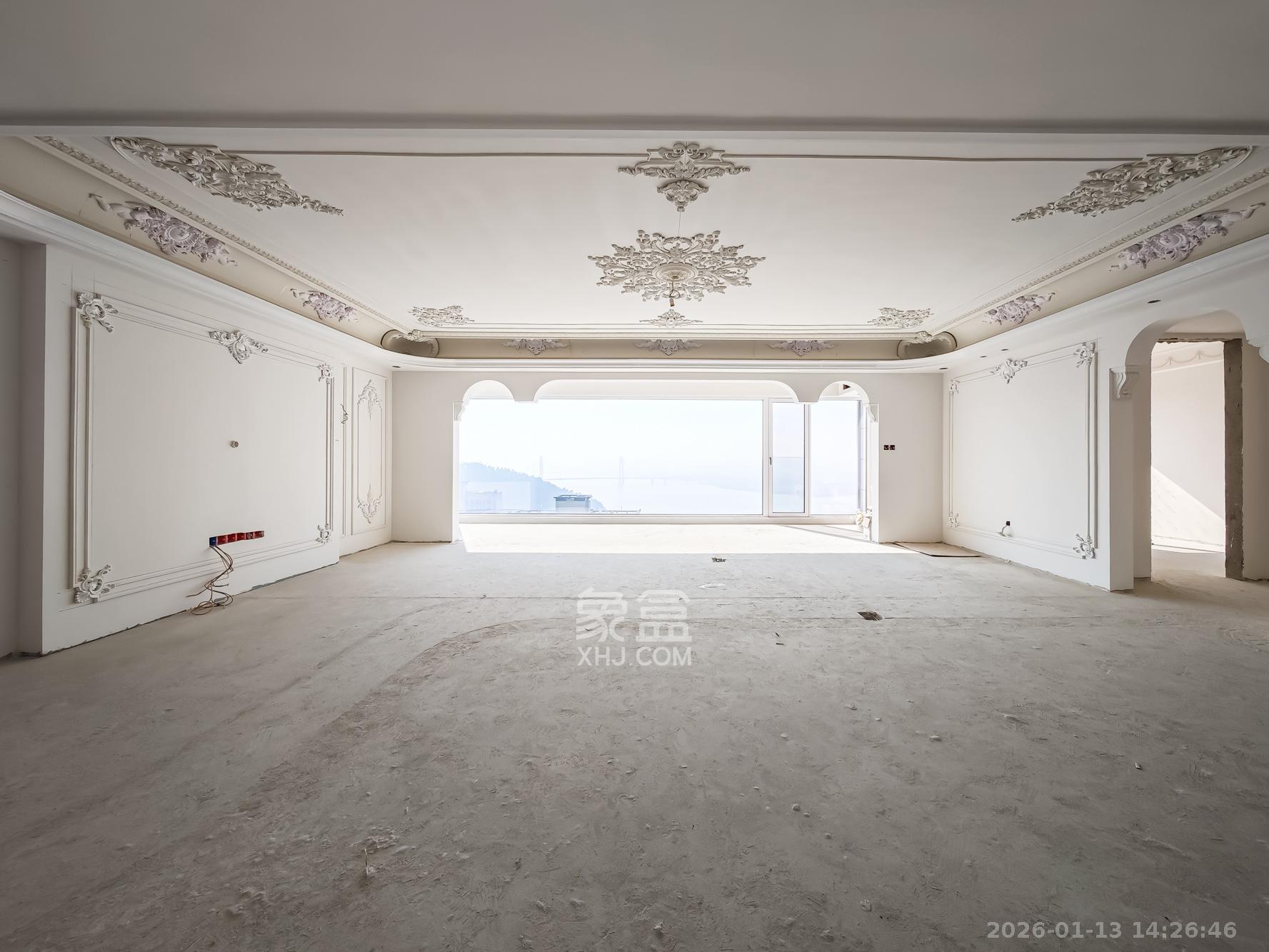 长沙万境潇湘  4室2厅3卫    218.0万