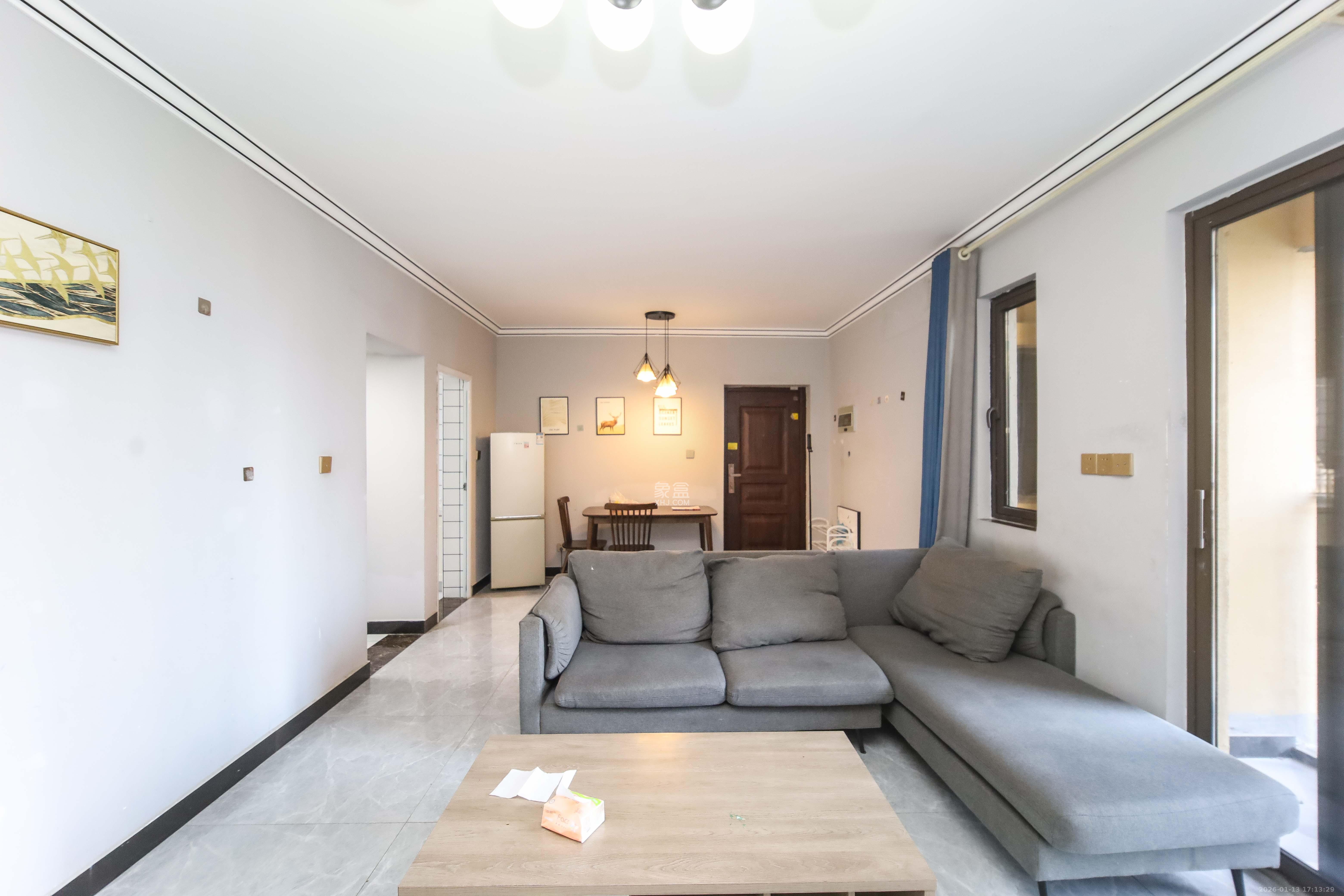 中欣楚天熙苑  3室2厅2卫    82.0万