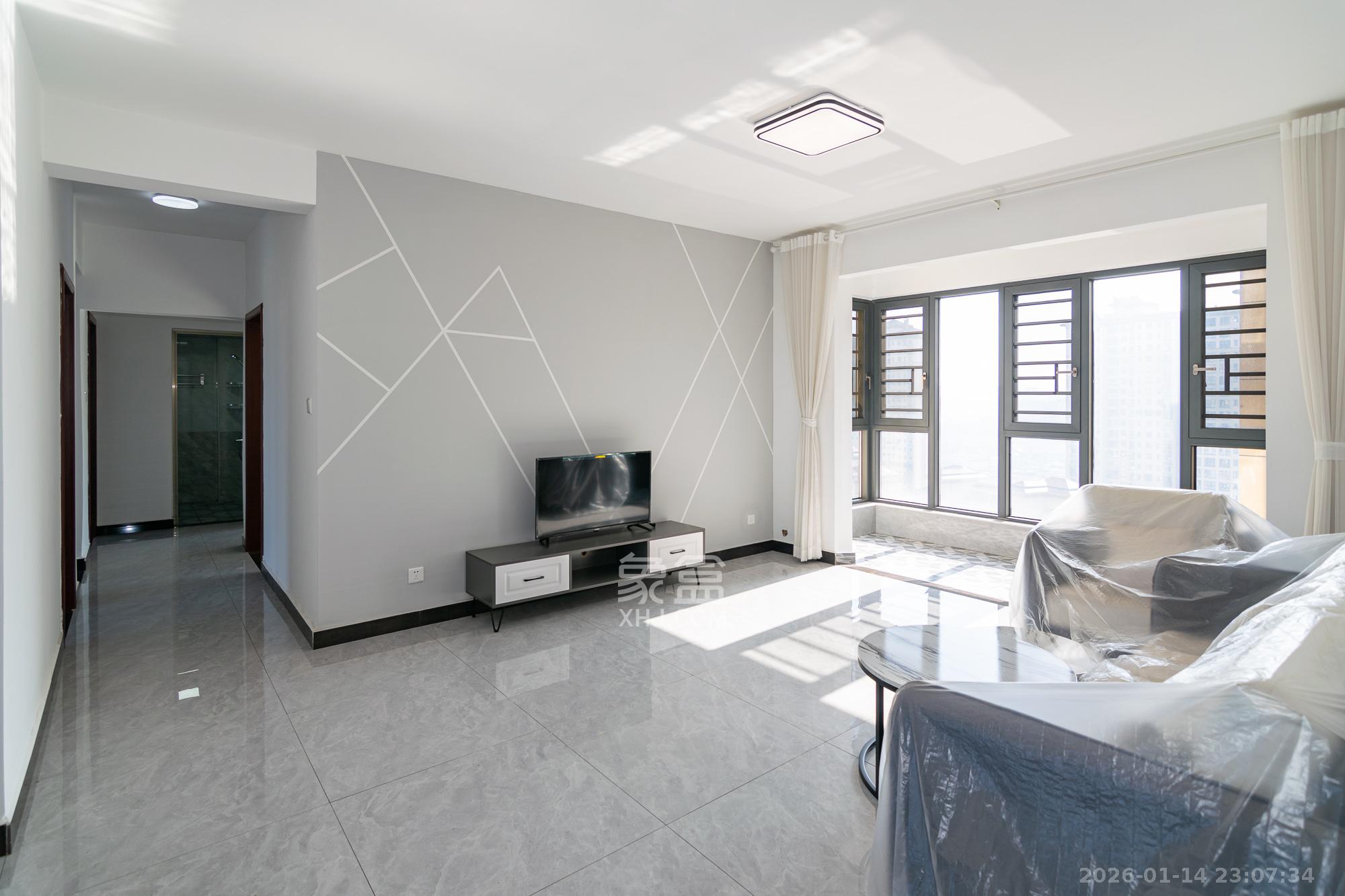 荣盛岳麓峰景  4室2厅2卫    85.0万