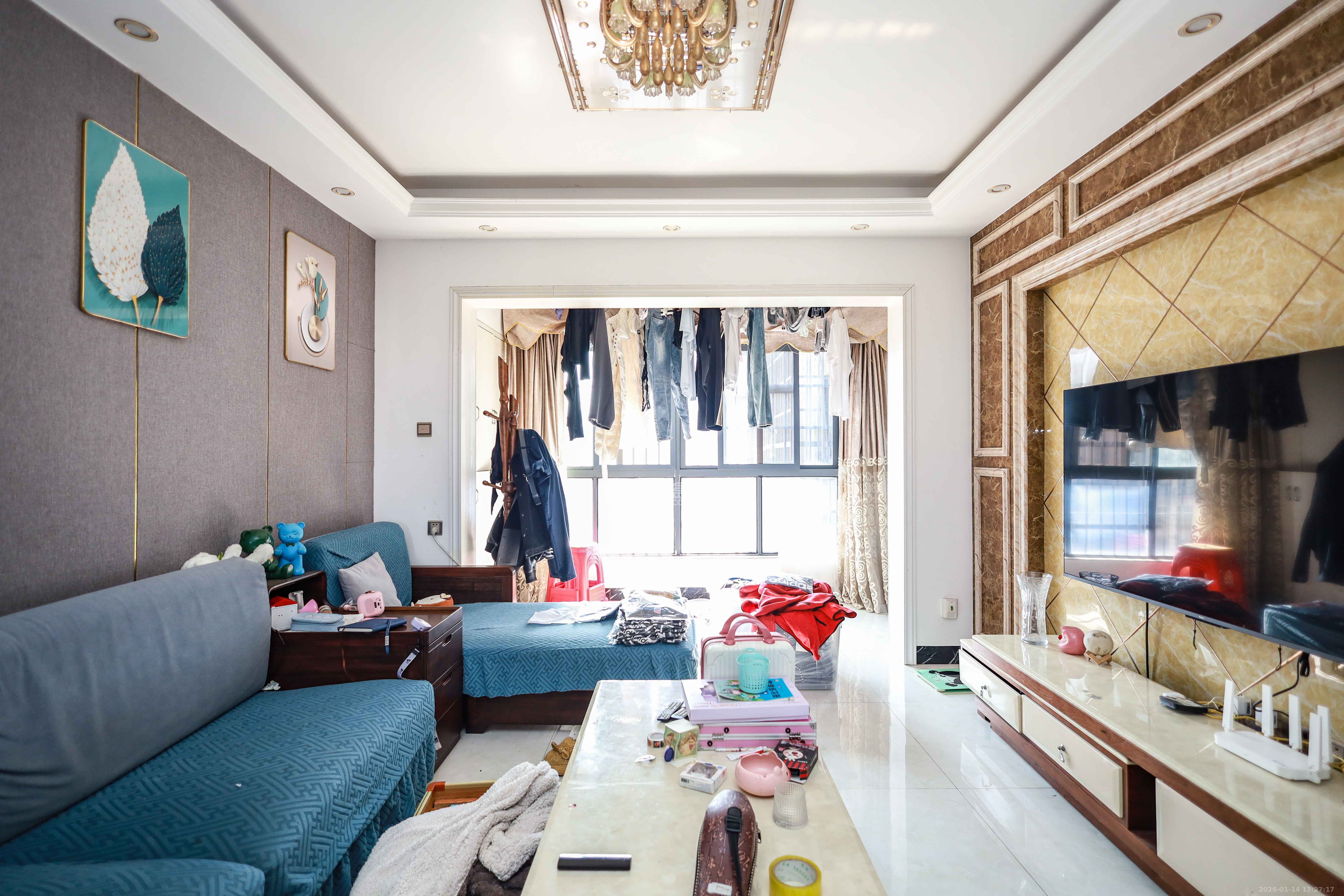 天麓尚层  3室2厅2卫    68.0万