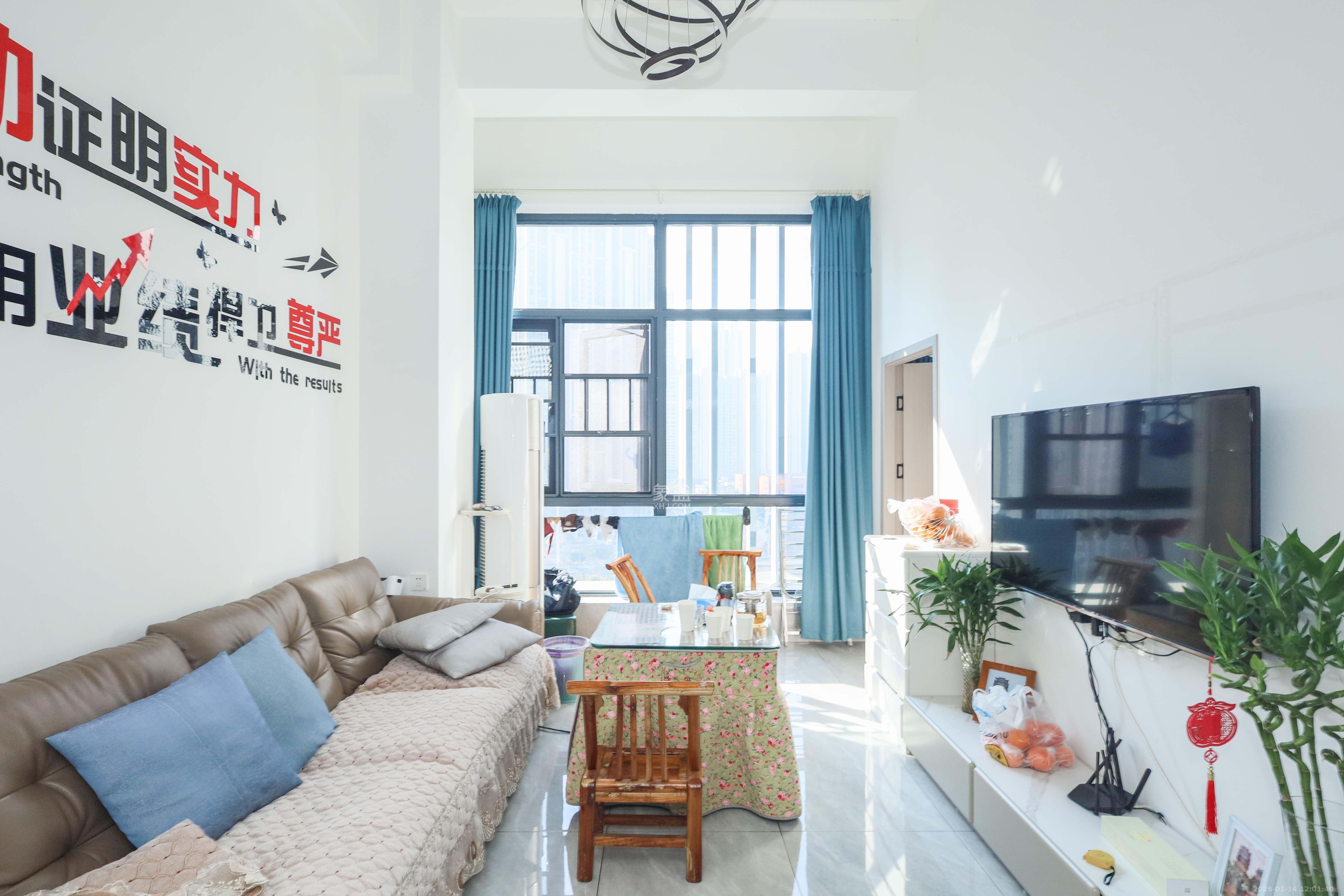 中国铁建梅溪青秀三期  3室2厅1卫    62.0万