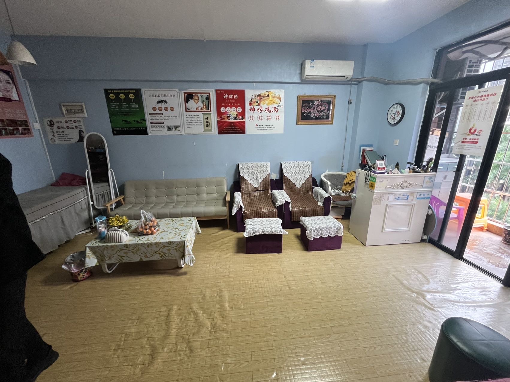 四季华庭龙城  2室2厅1卫    72.0万