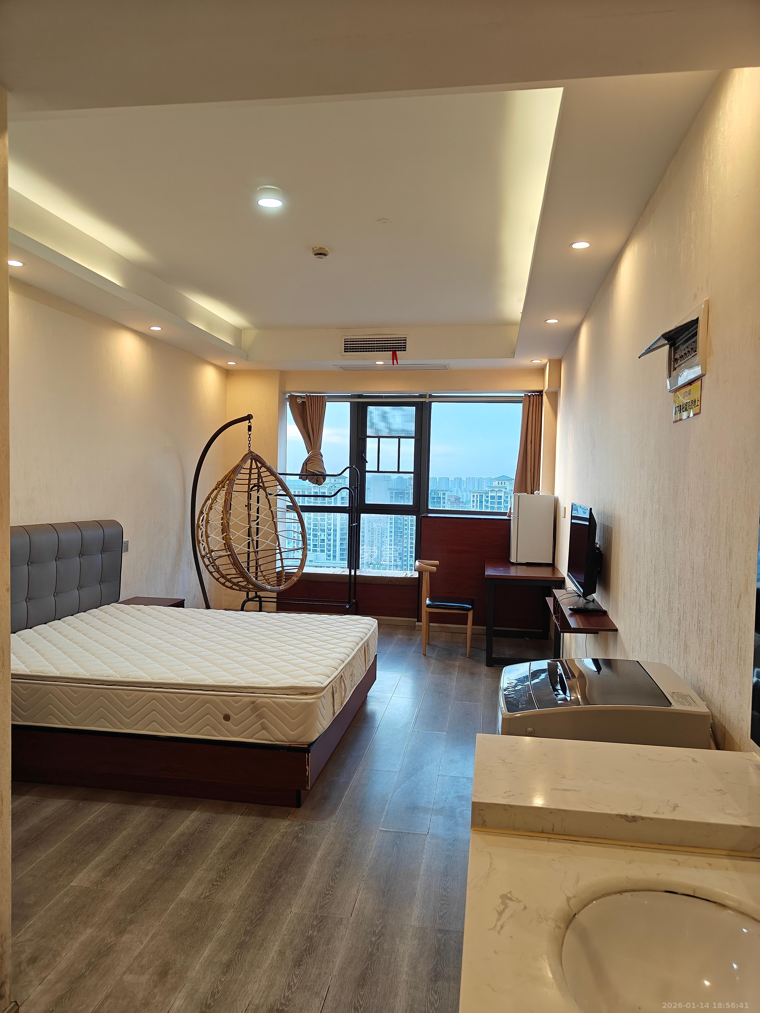 达美美立方  1室1厅1卫    1400.0元/月