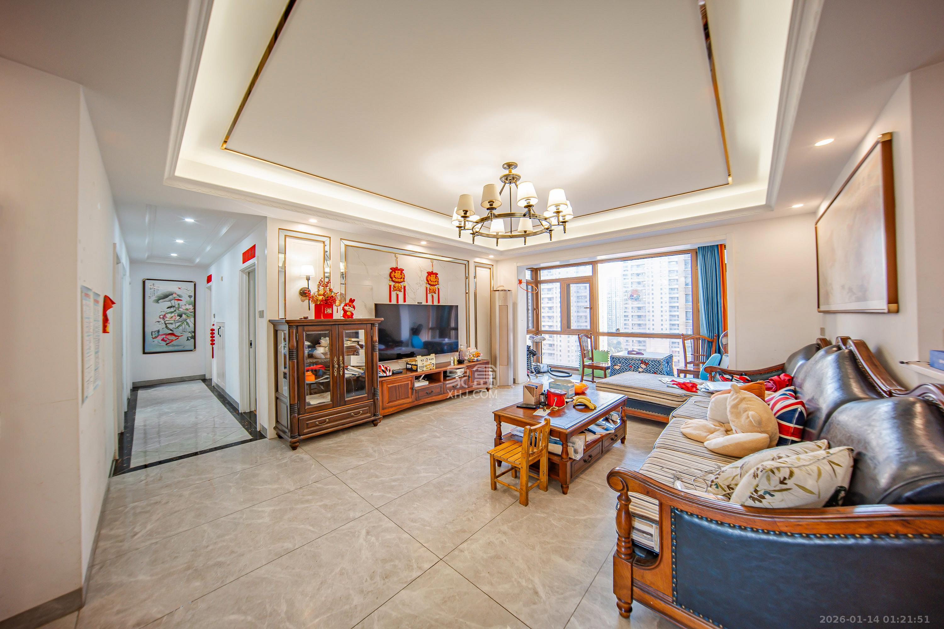 江山帝景哈佛  4室2厅2卫    110.0万客厅