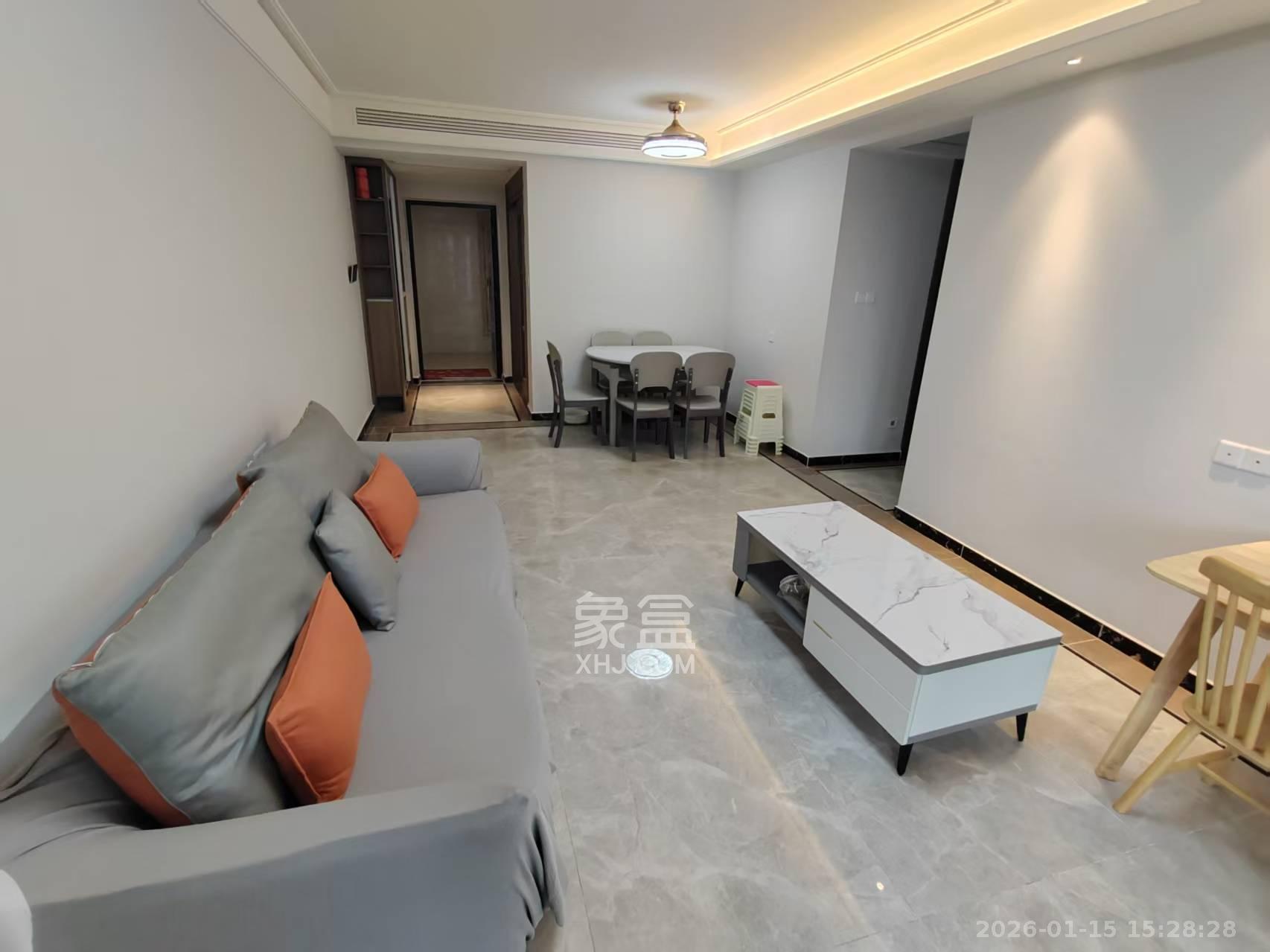 保利恒伟时光印象  4室2厅2卫    2600.0元/月