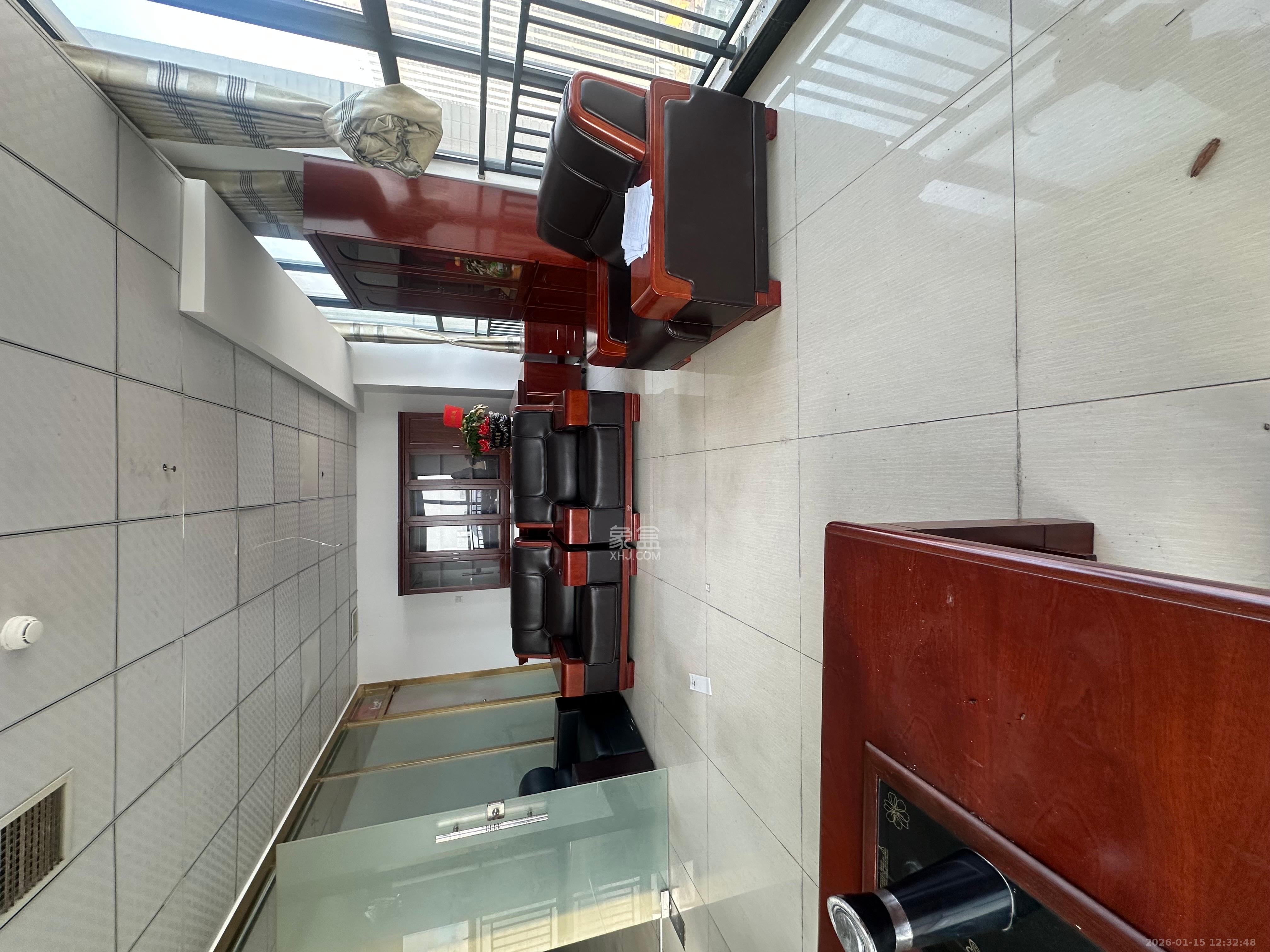 新长海广场   497.27㎡      15000.0元/月室内图