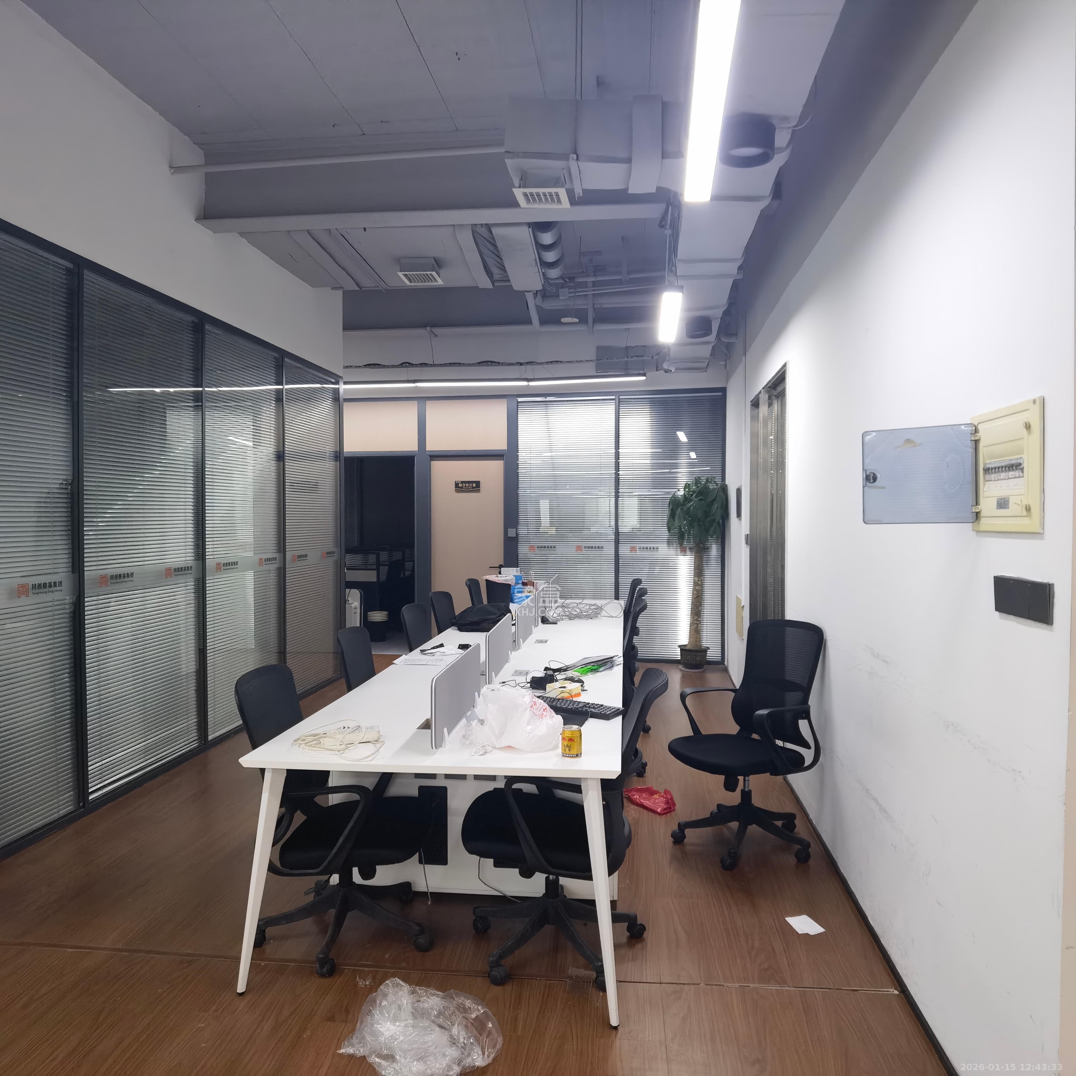 保利国际广场   566.0㎡      22000.0元/月室内图