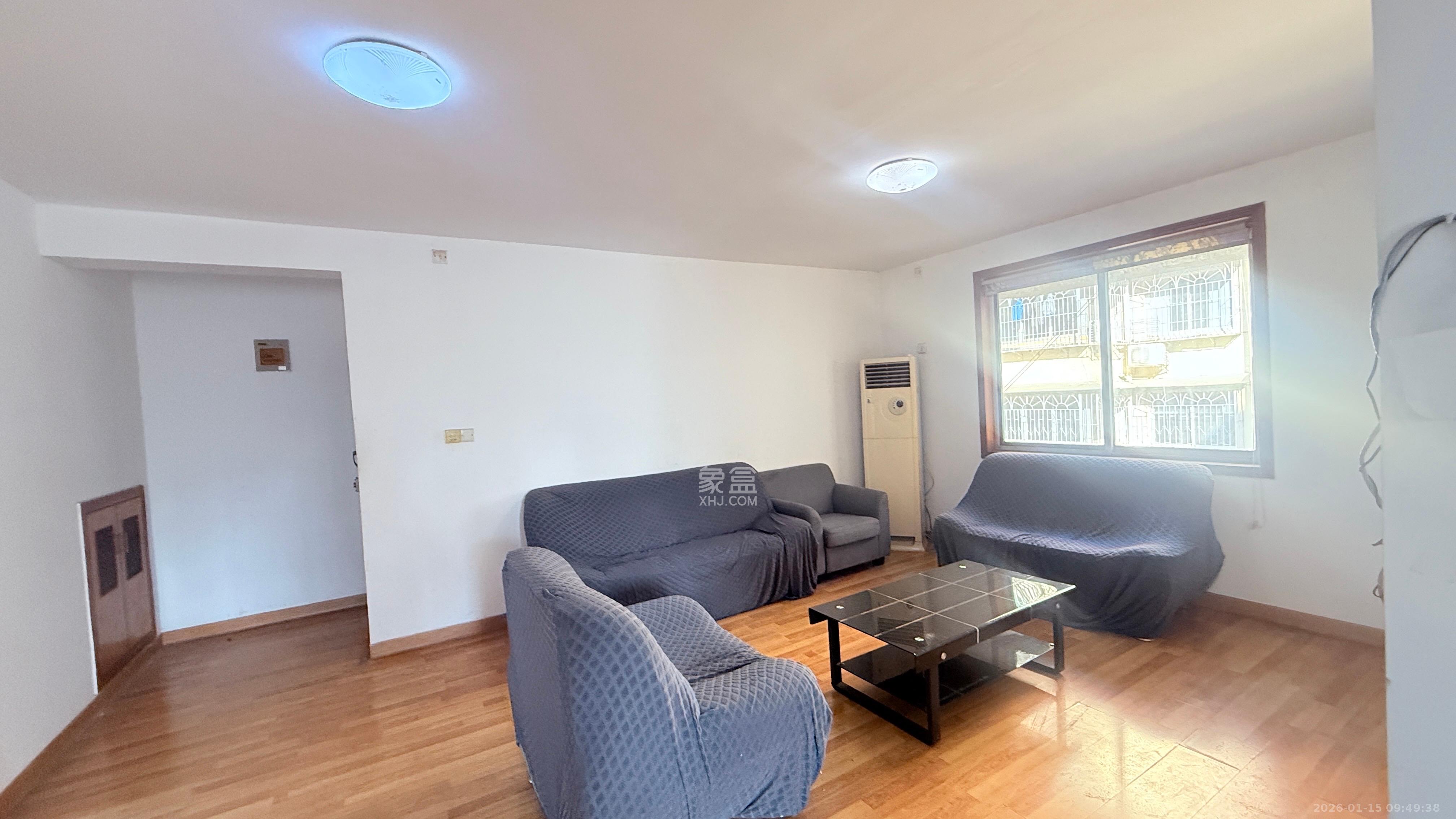 新天小区  1室2厅1卫    1500.0元/月