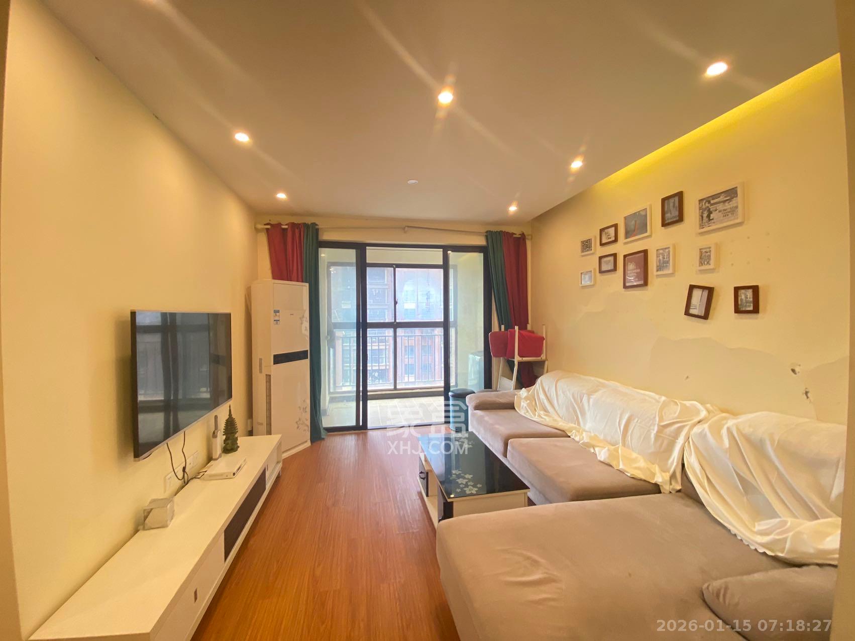 新城国际花都  2室2厅1卫    1300.0元/月