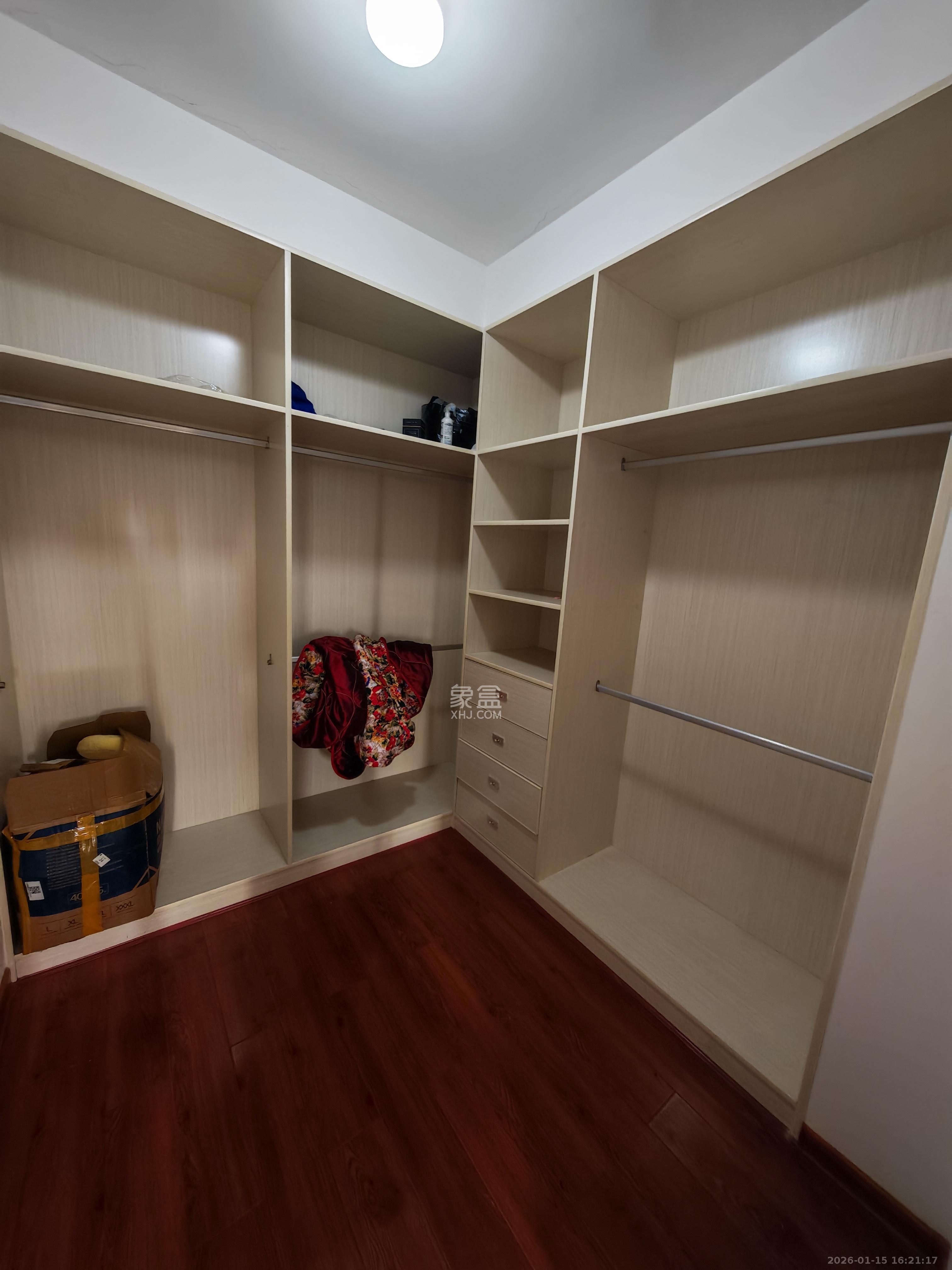 恒广国际物流园  3室2厅1卫    1288.0元/月