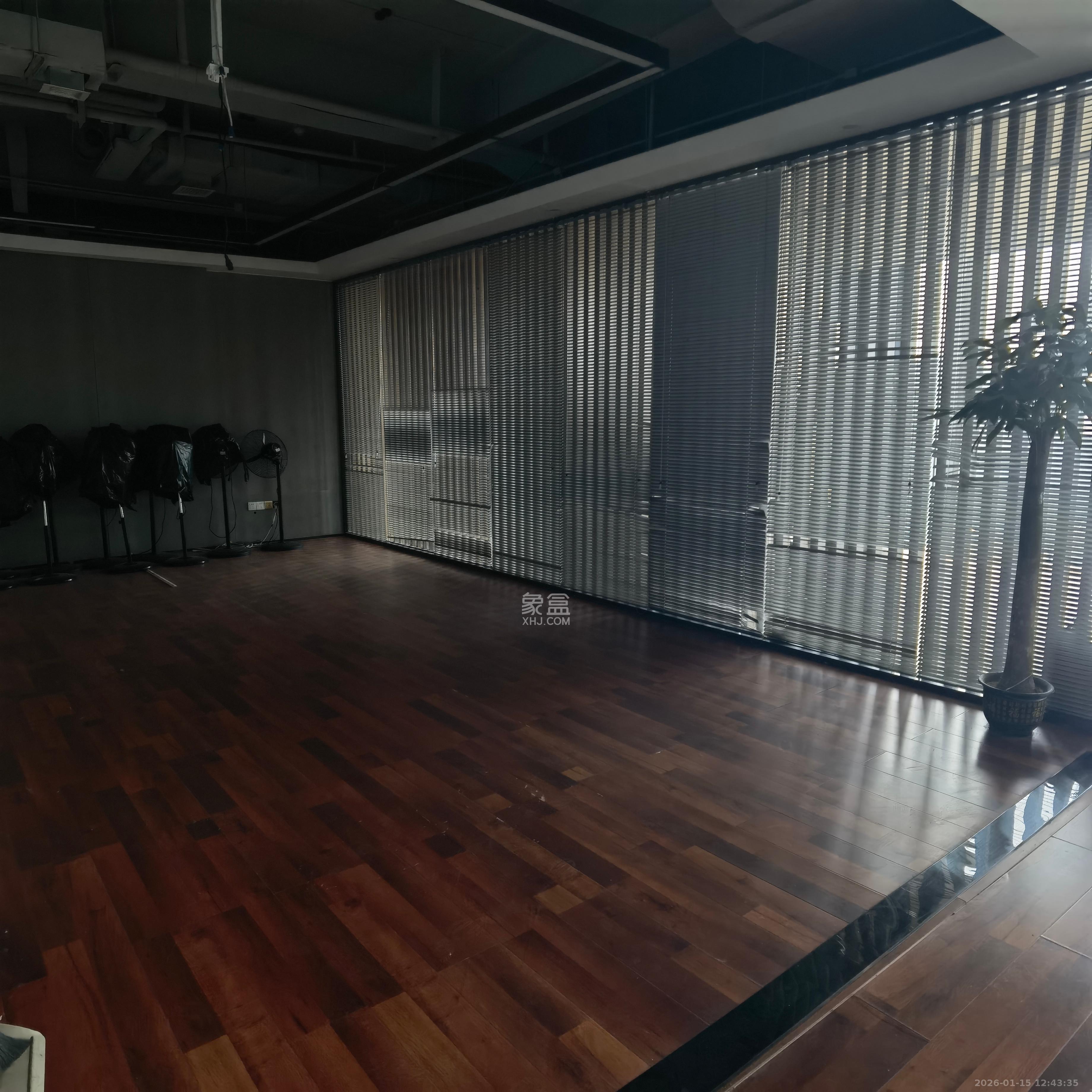 保利国际广场   566.0㎡      22000.0元/月室内图