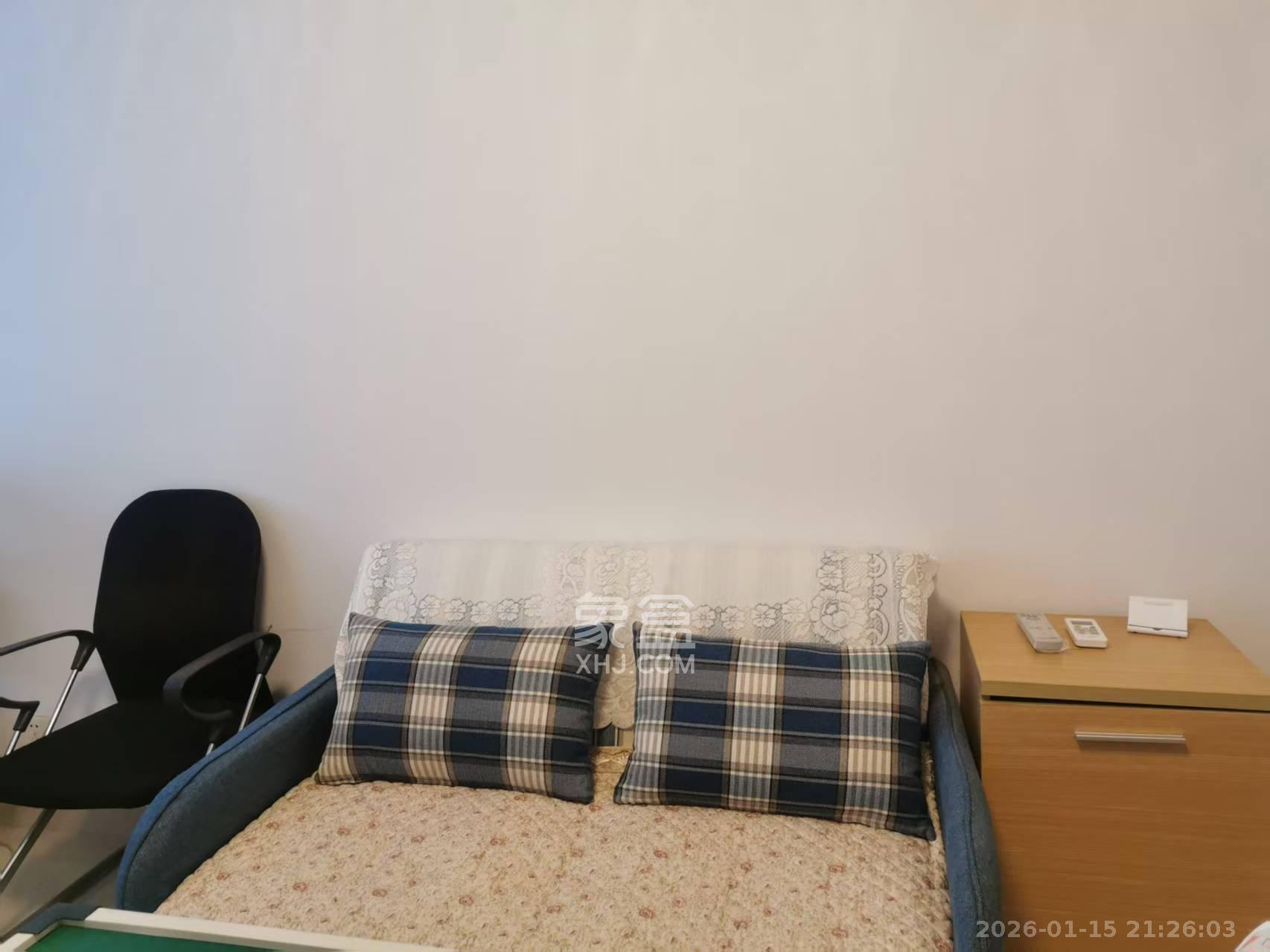 先锋水韵花都  1室1厅1卫    1400.0元/月