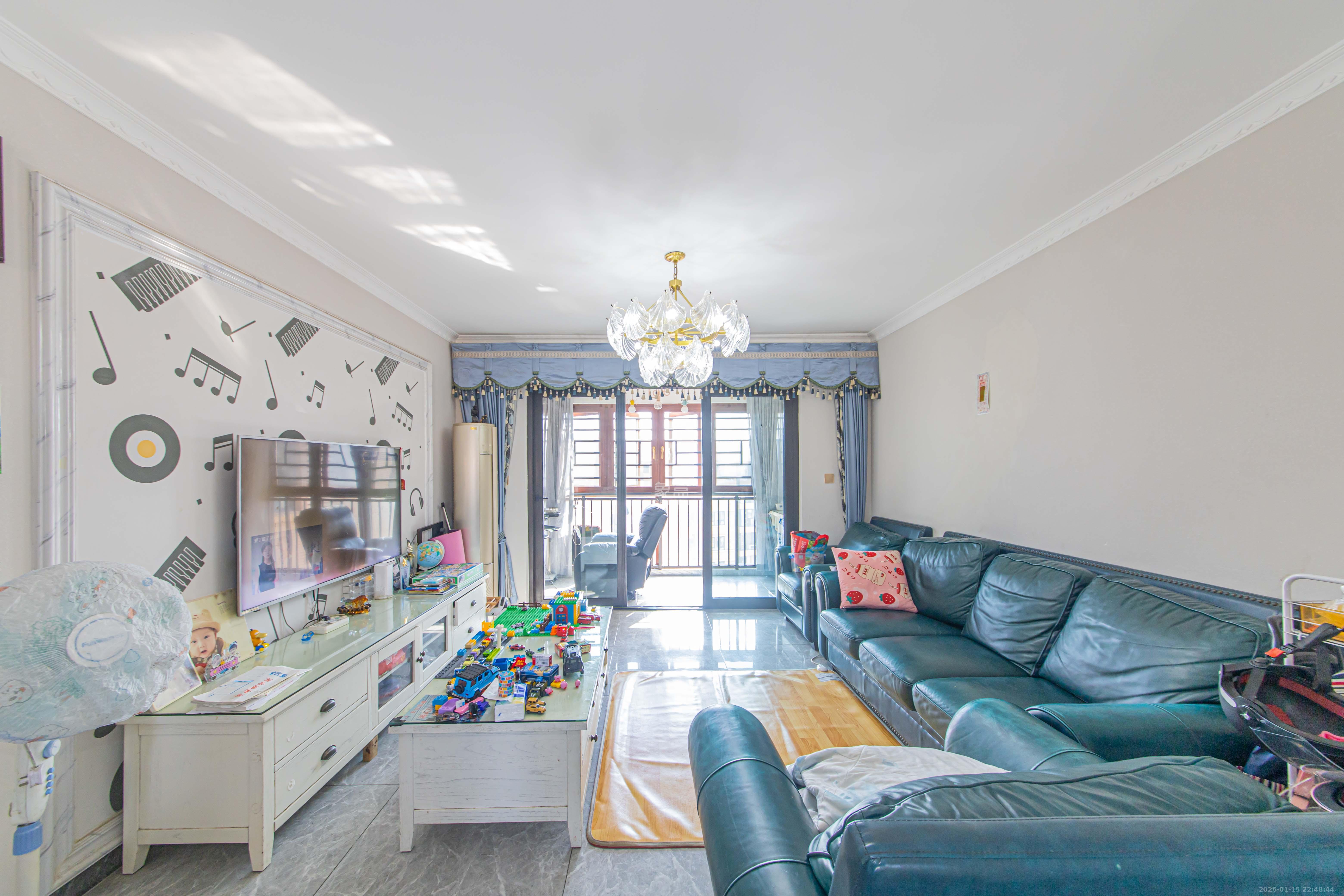 北辰中央公园C区  4室2厅2卫    140.0万