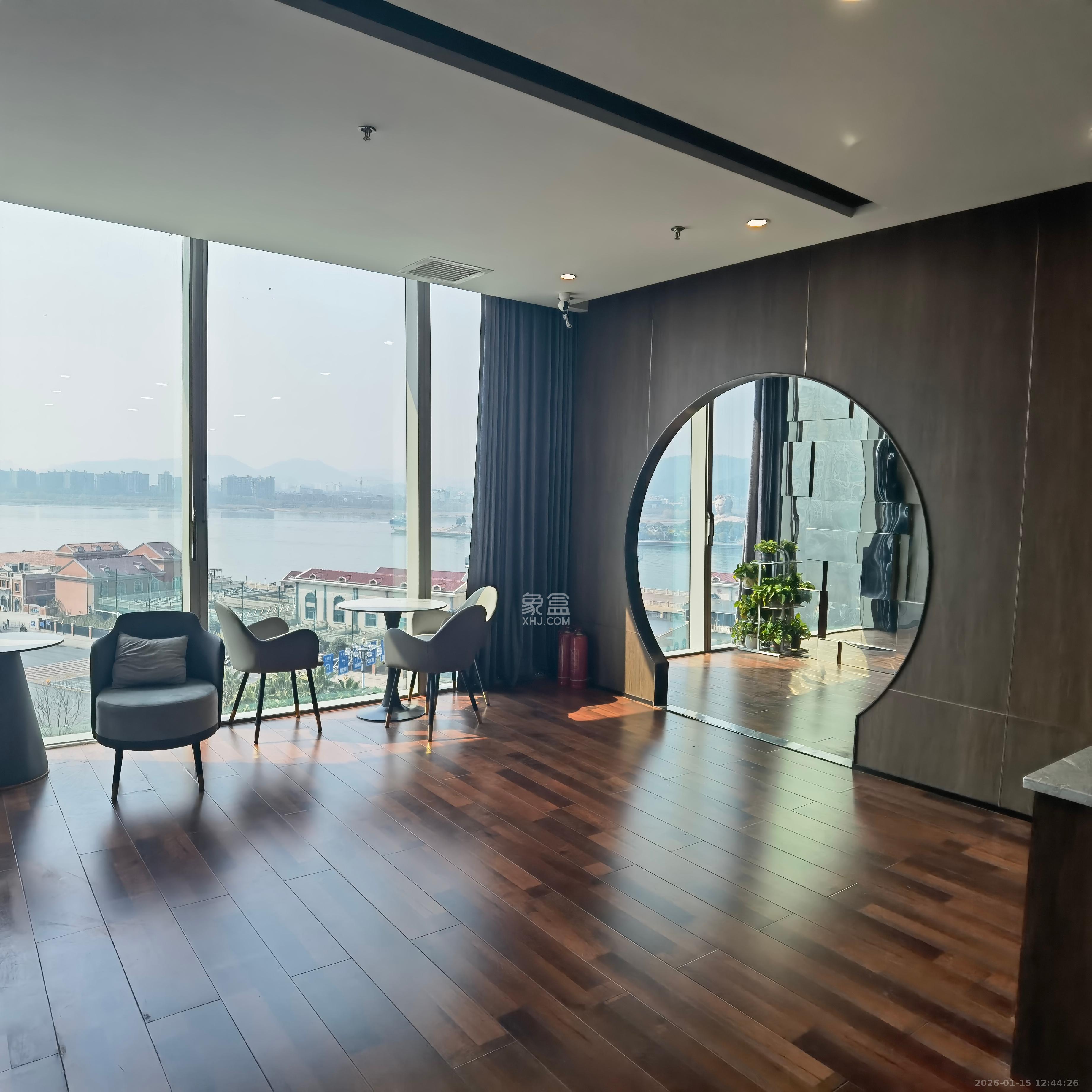 保利国际广场   343.0㎡      17000.0元/月室内图