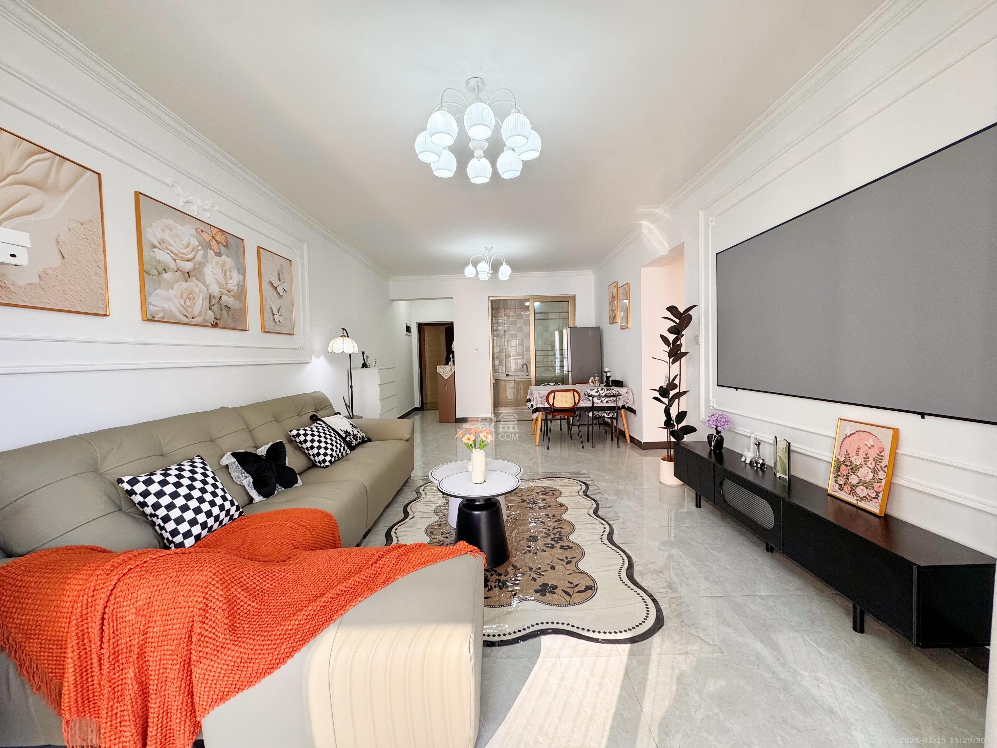 尚鑫海悦（新长海尚海城）  4室2厅2卫    3200.0元/月