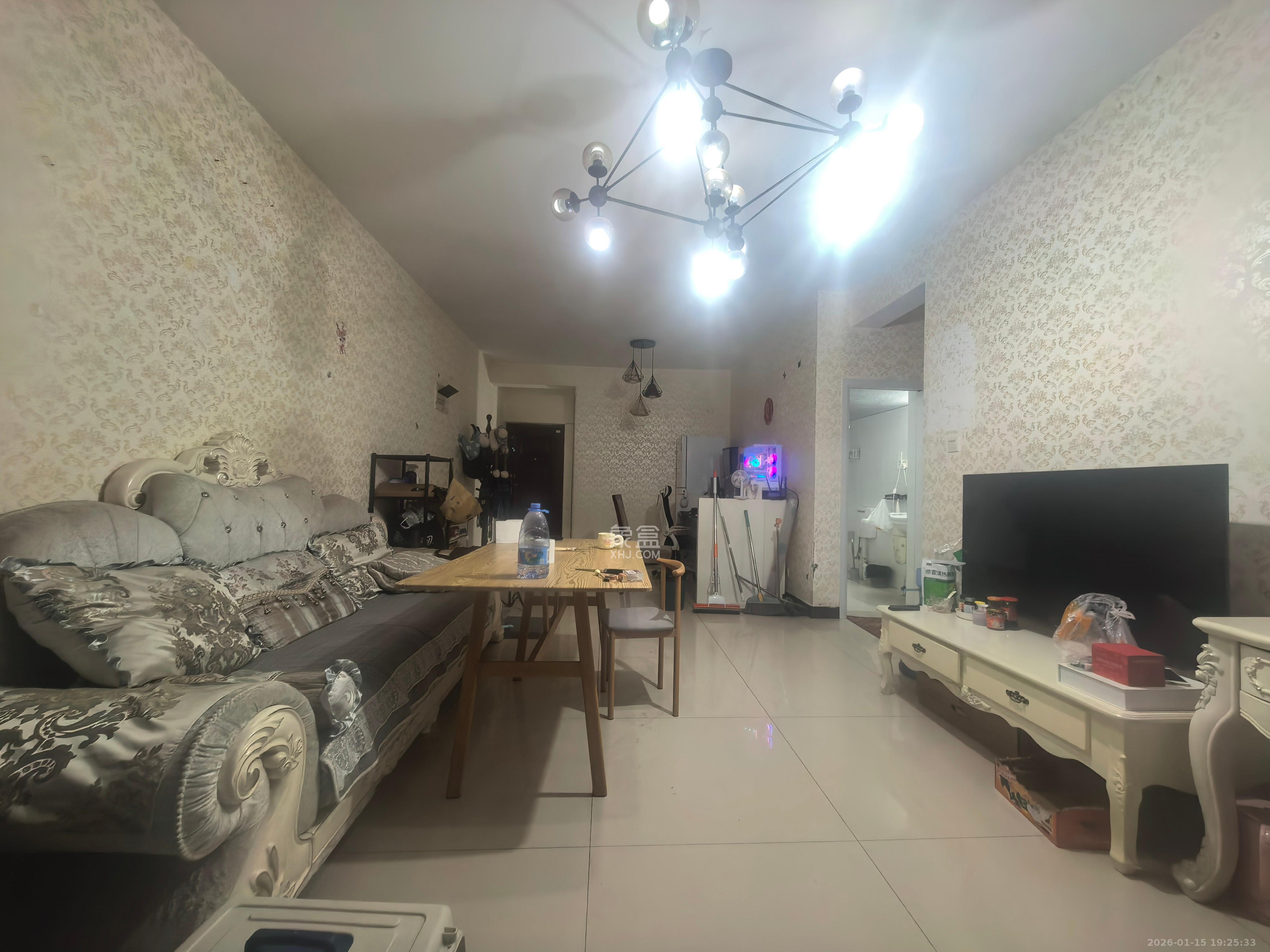 永祺西京  3室2厅1卫    2500.0元/月