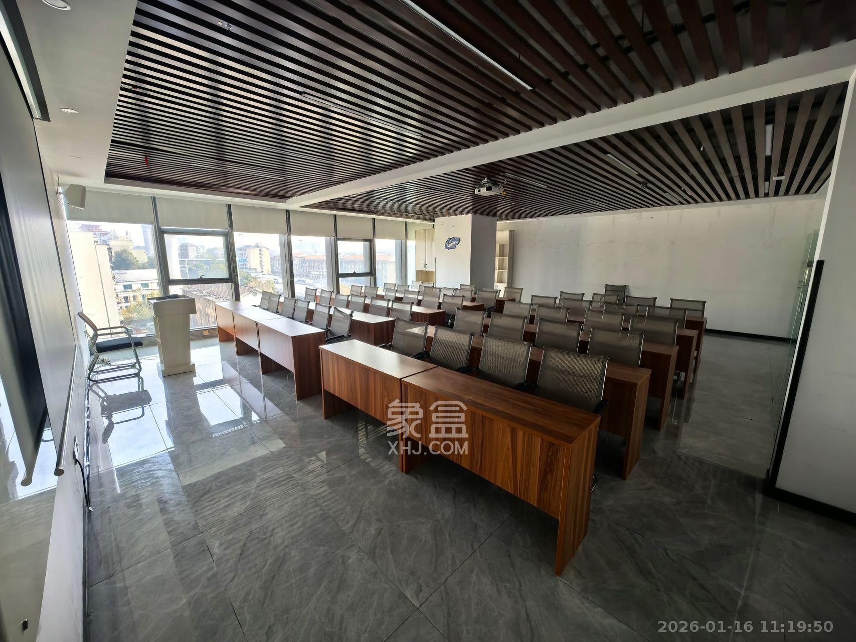 里约荟   1000.0㎡      49000.0元/月室内图