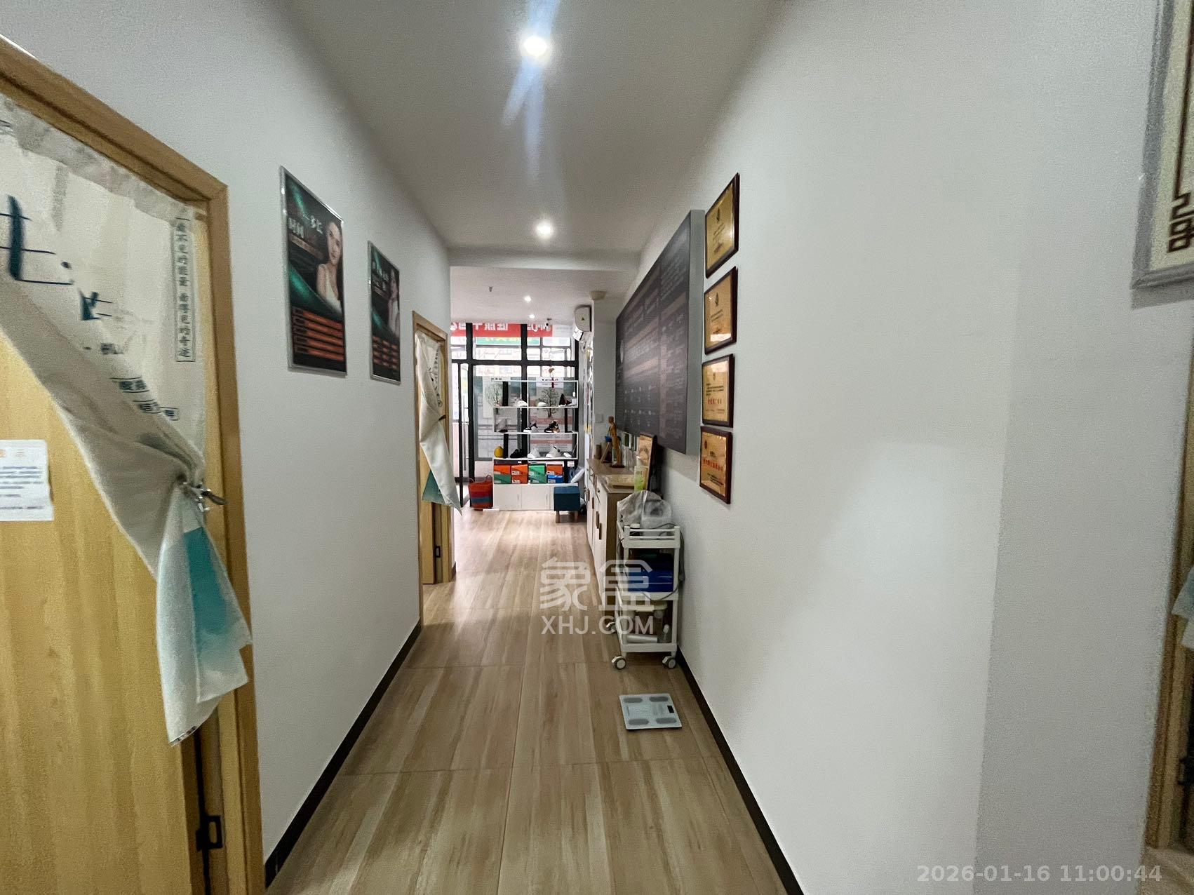 中建芙蓉嘉苑   120.0㎡      4500.0元/月室内图