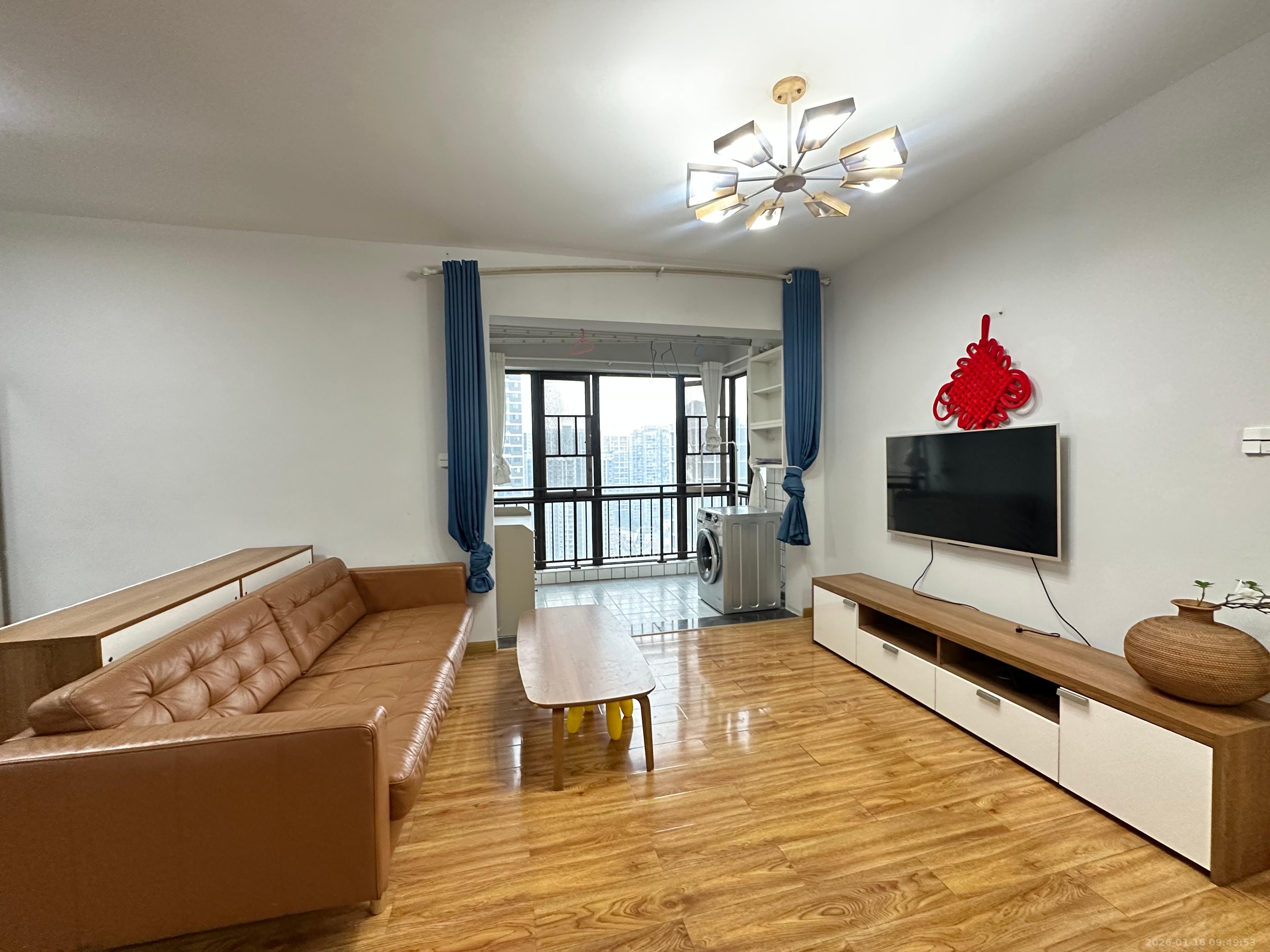 保利西海岸B区  3室2厅1卫    3800.0元/月