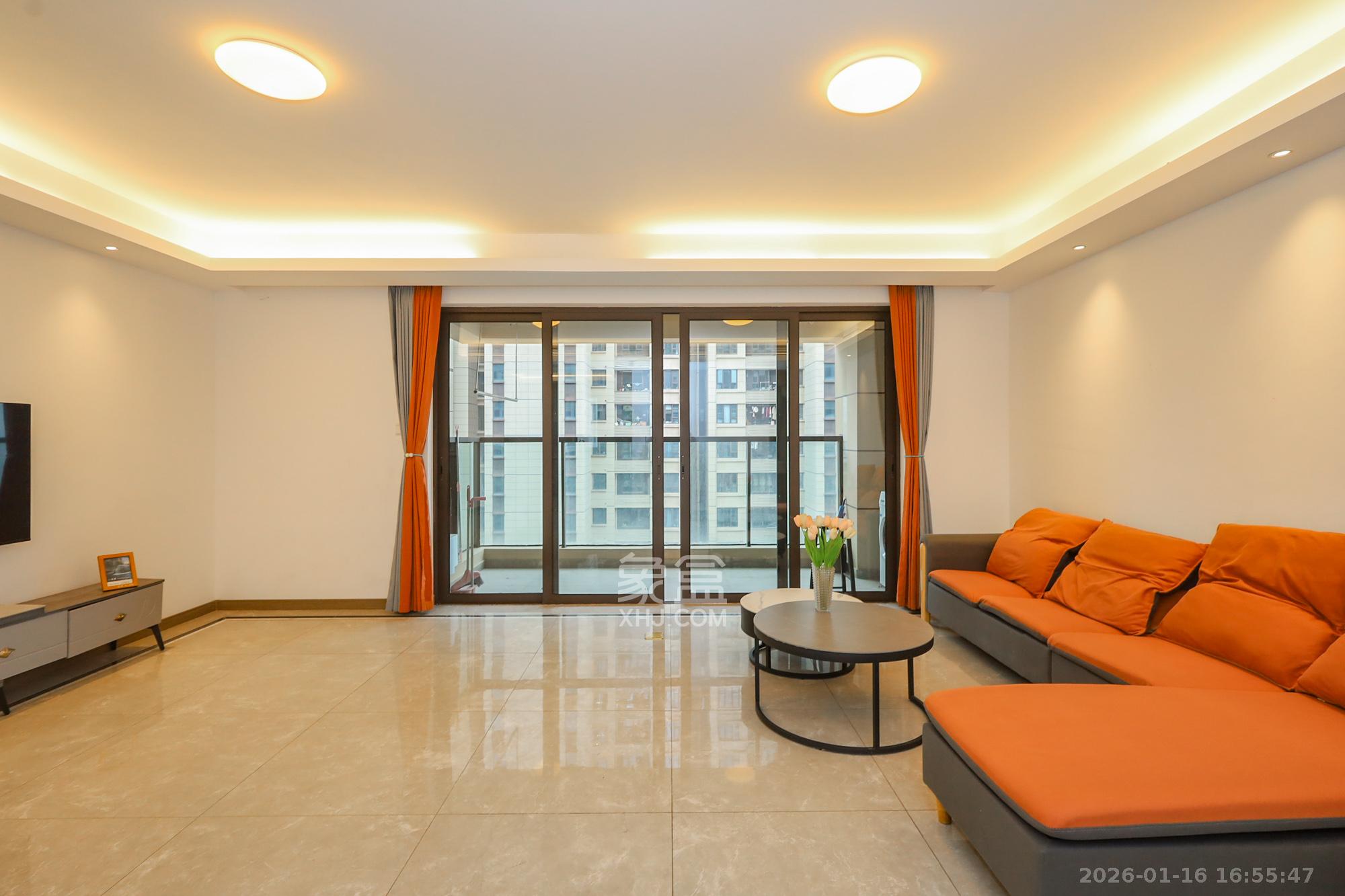 龙湖铂金中心（龙湖春江郦城）  3室2厅2卫    208.0万