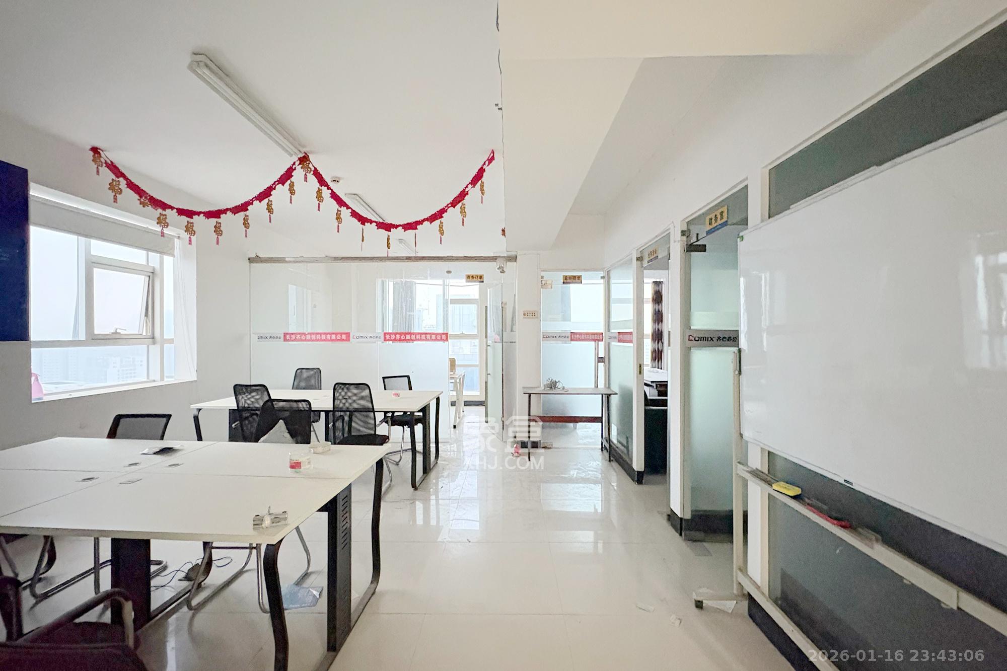 明城国际  1室1厅1卫    33.8万