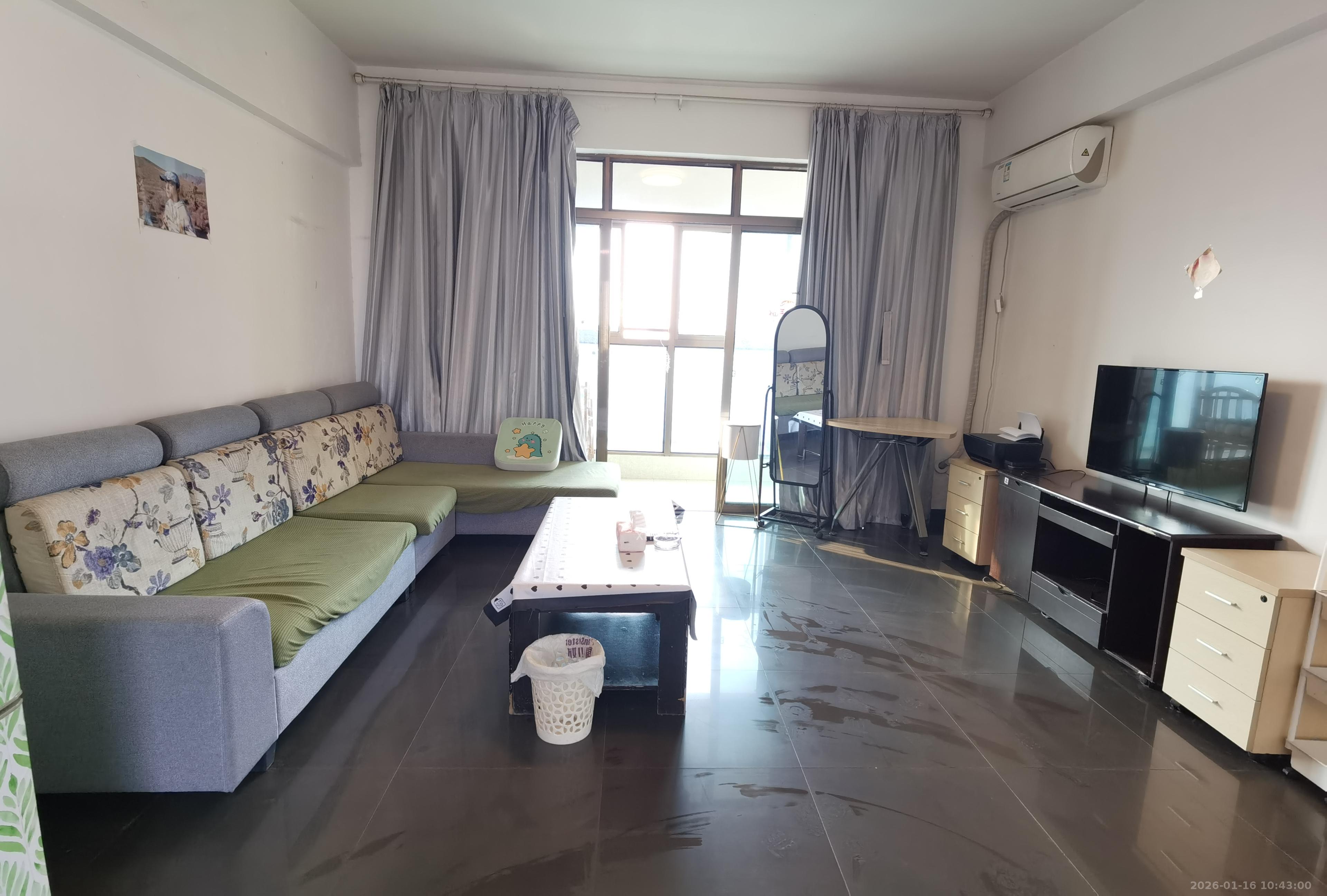 公园西郡  2室2厅1卫    2600.0元/月