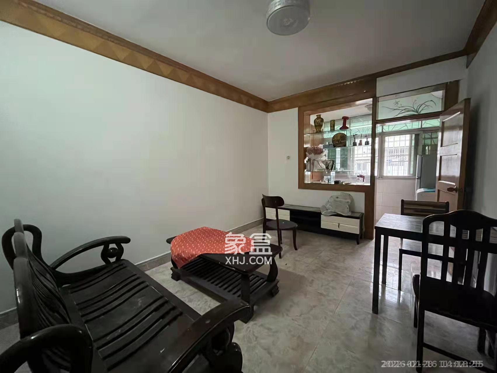 新民小区  2室2厅1卫    2100.0元/月