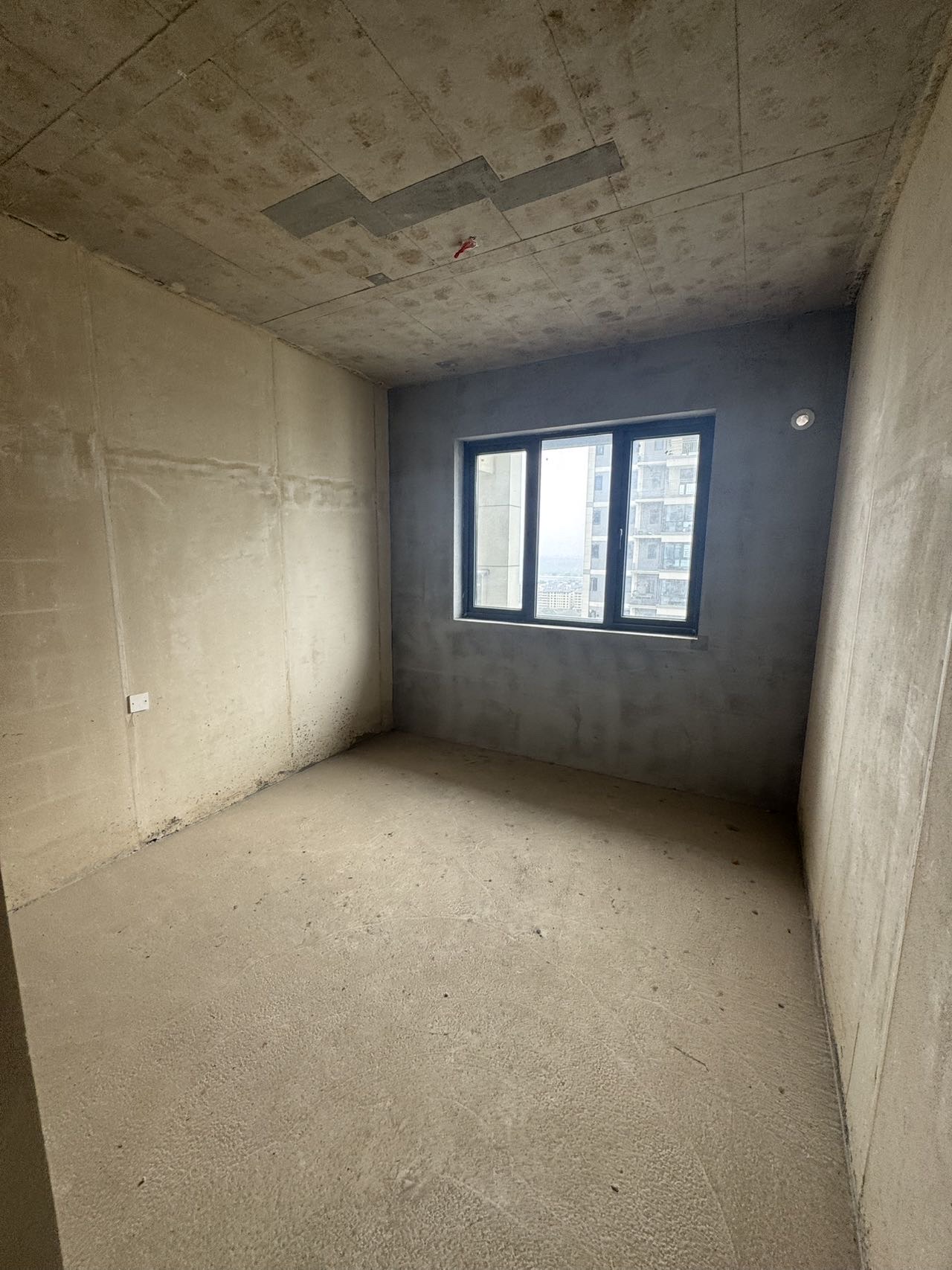 保利时光印象  3室2厅2卫    48.8万