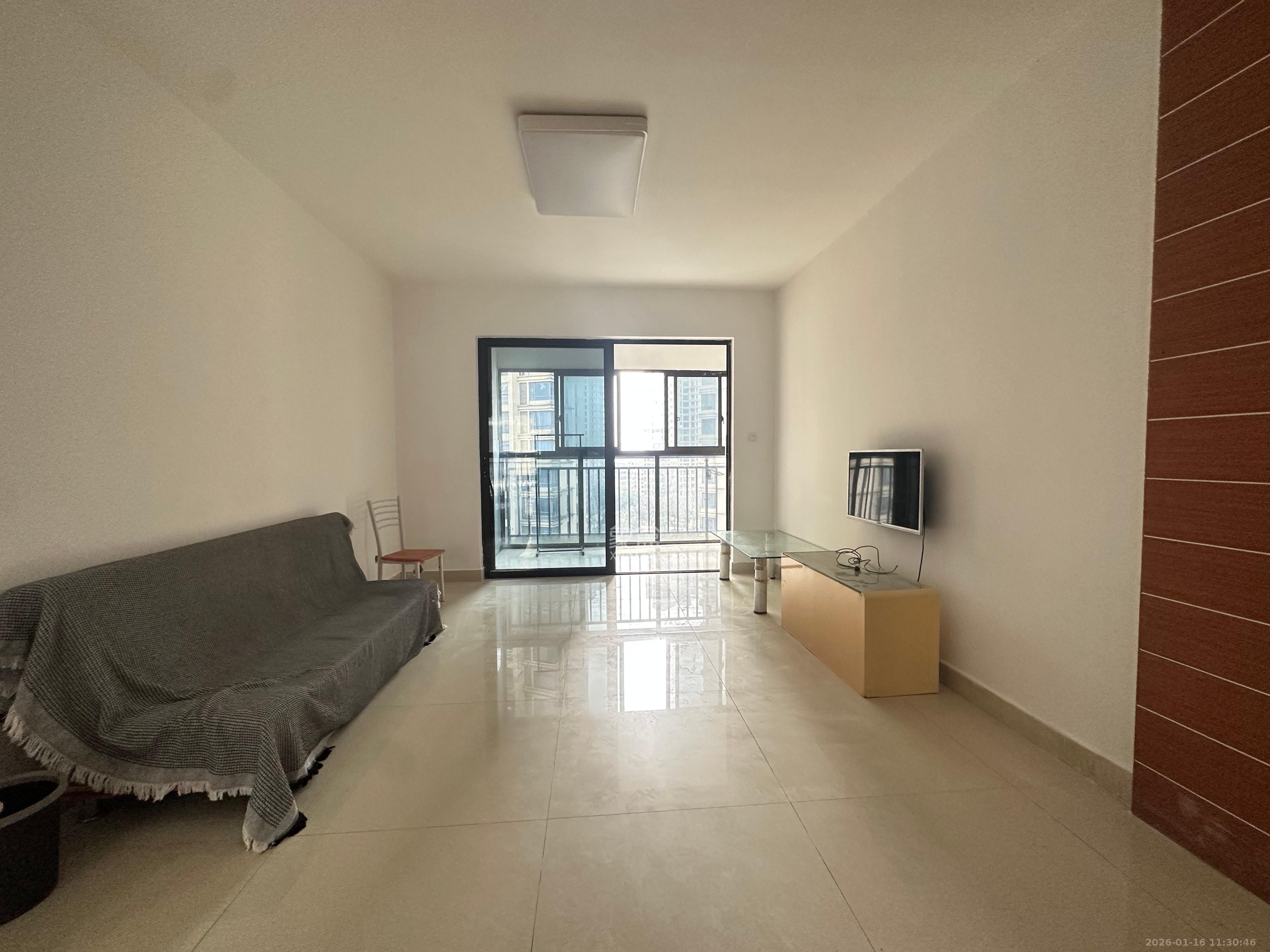 保利麓谷林语E区  3室2厅1卫    2300.0元/月