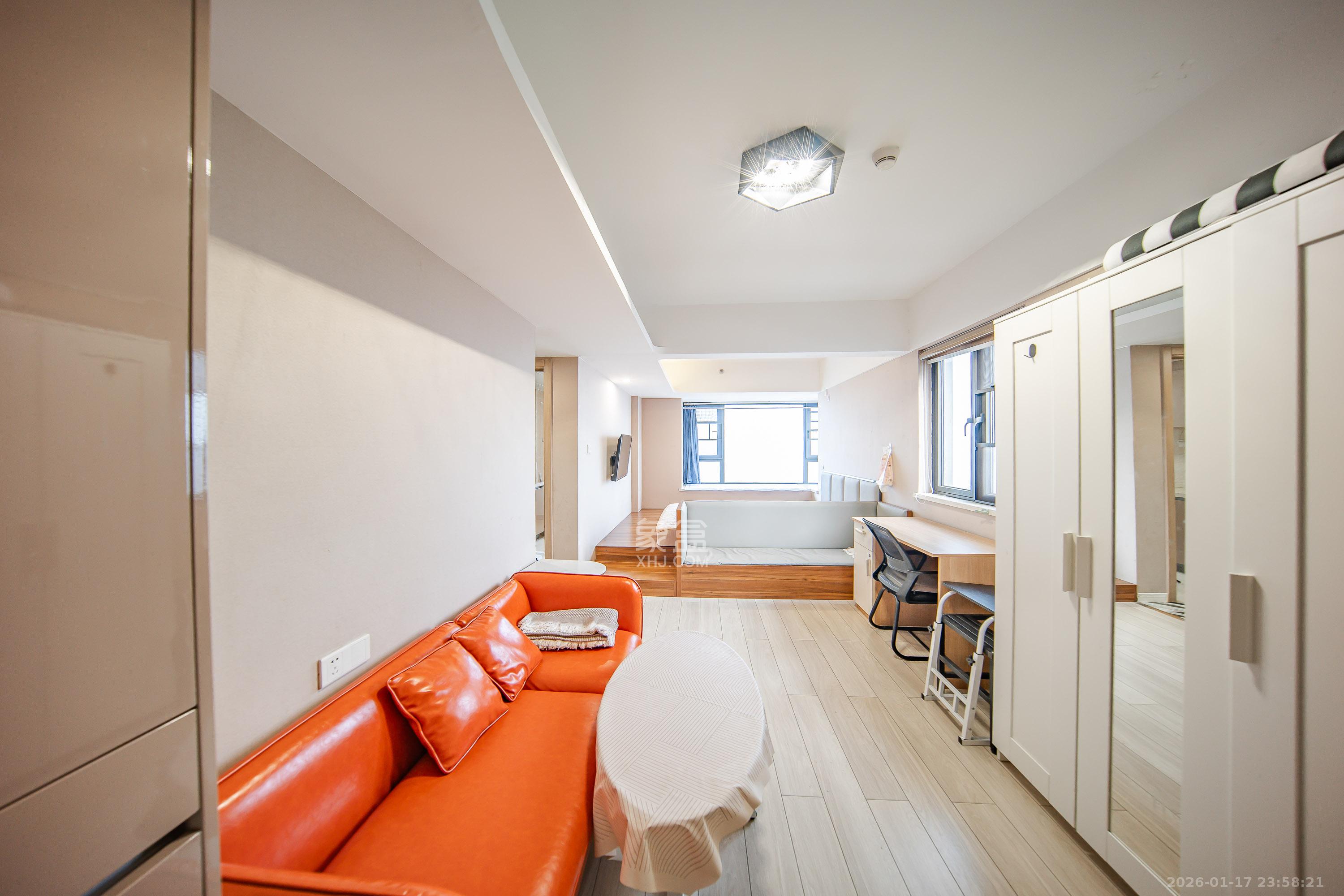 万科金域缇香  1室1厅1卫    62.0万