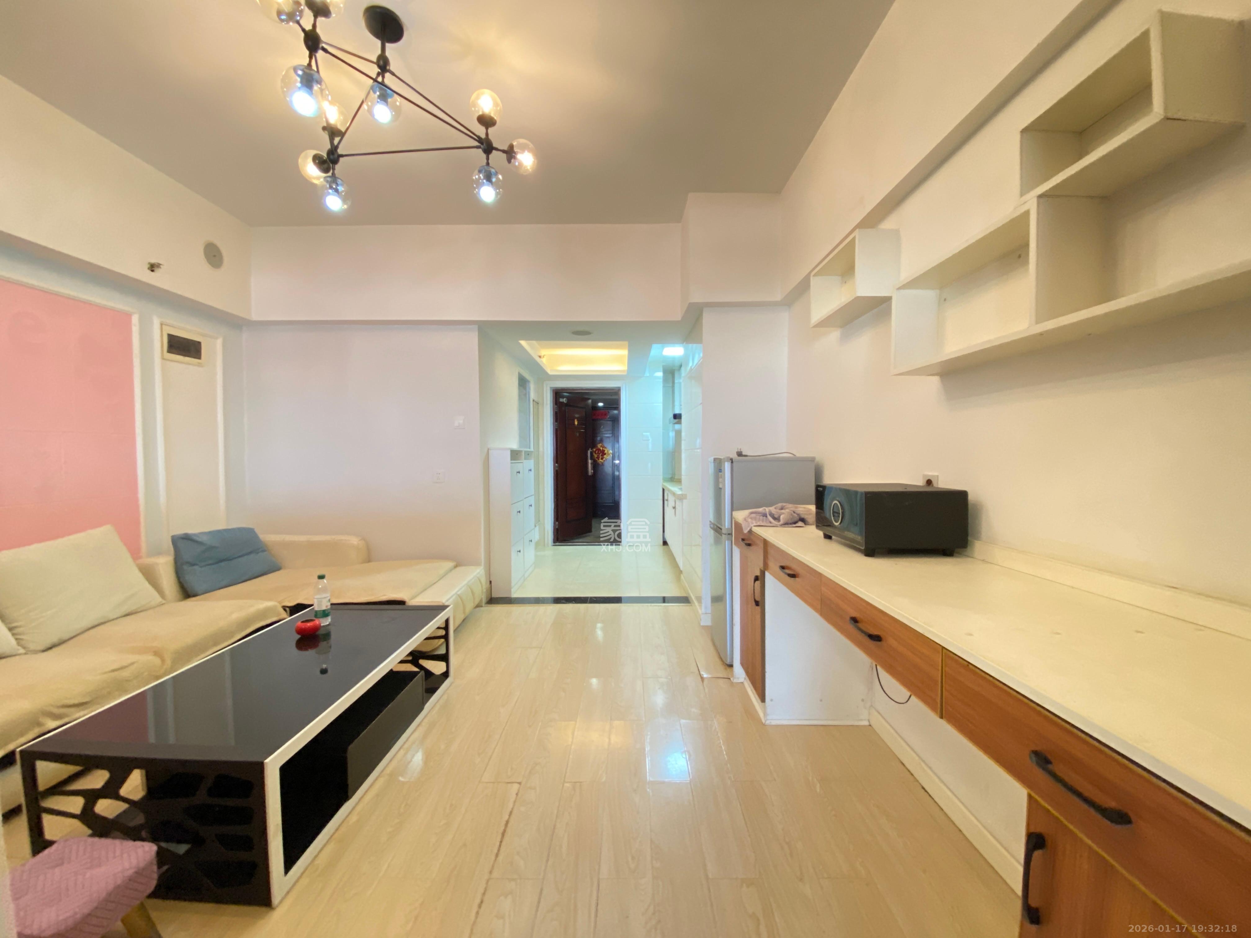 南庭城果   60.0㎡      1600.0元/月室内图