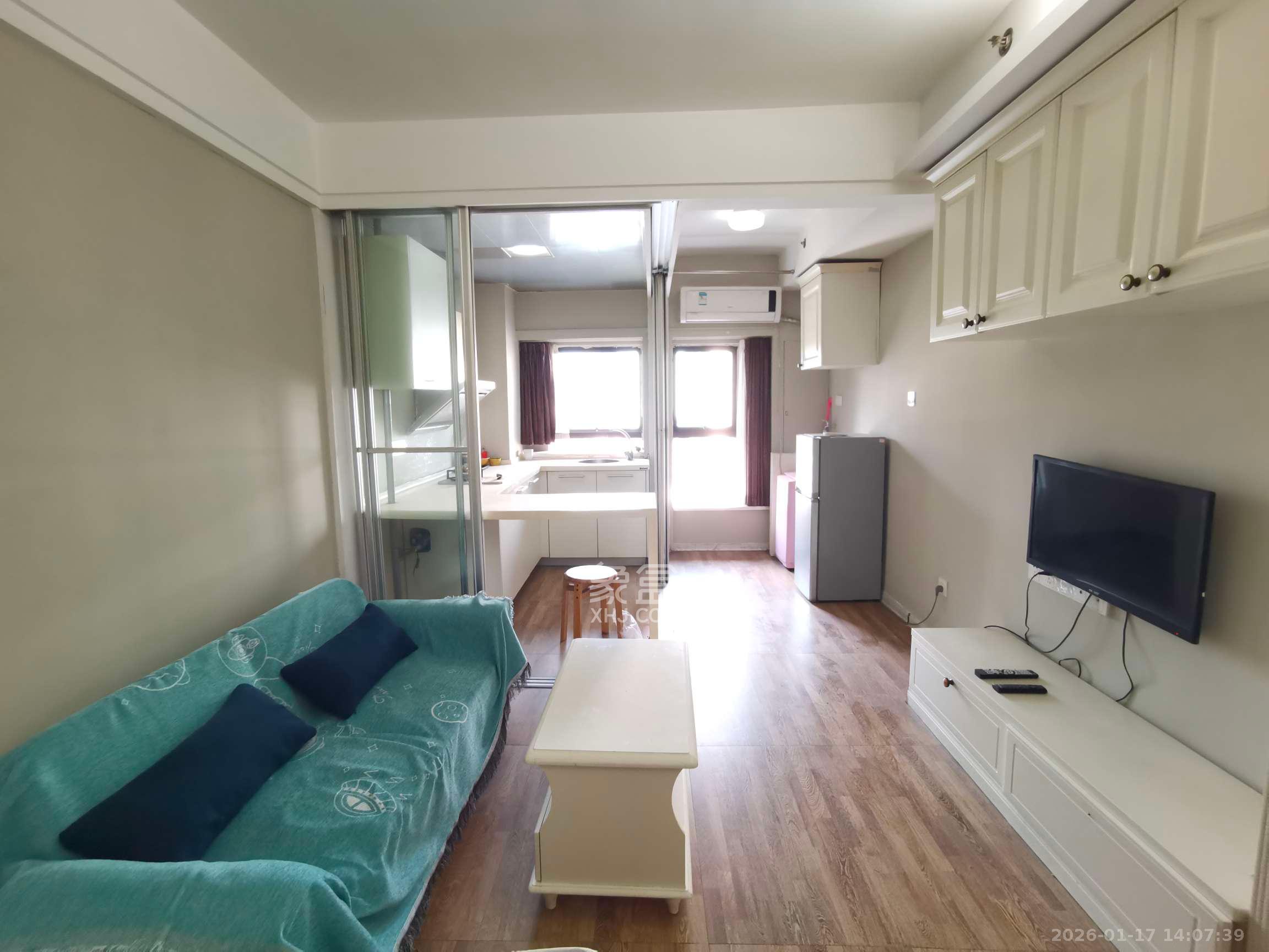 大财门公寓  1室1厅1卫    1600.0元/月