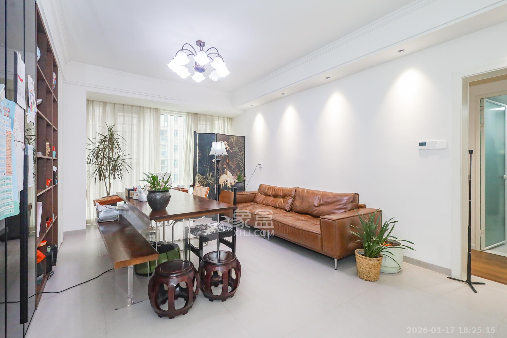 八方小区C区  3室2厅2卫    348.0万