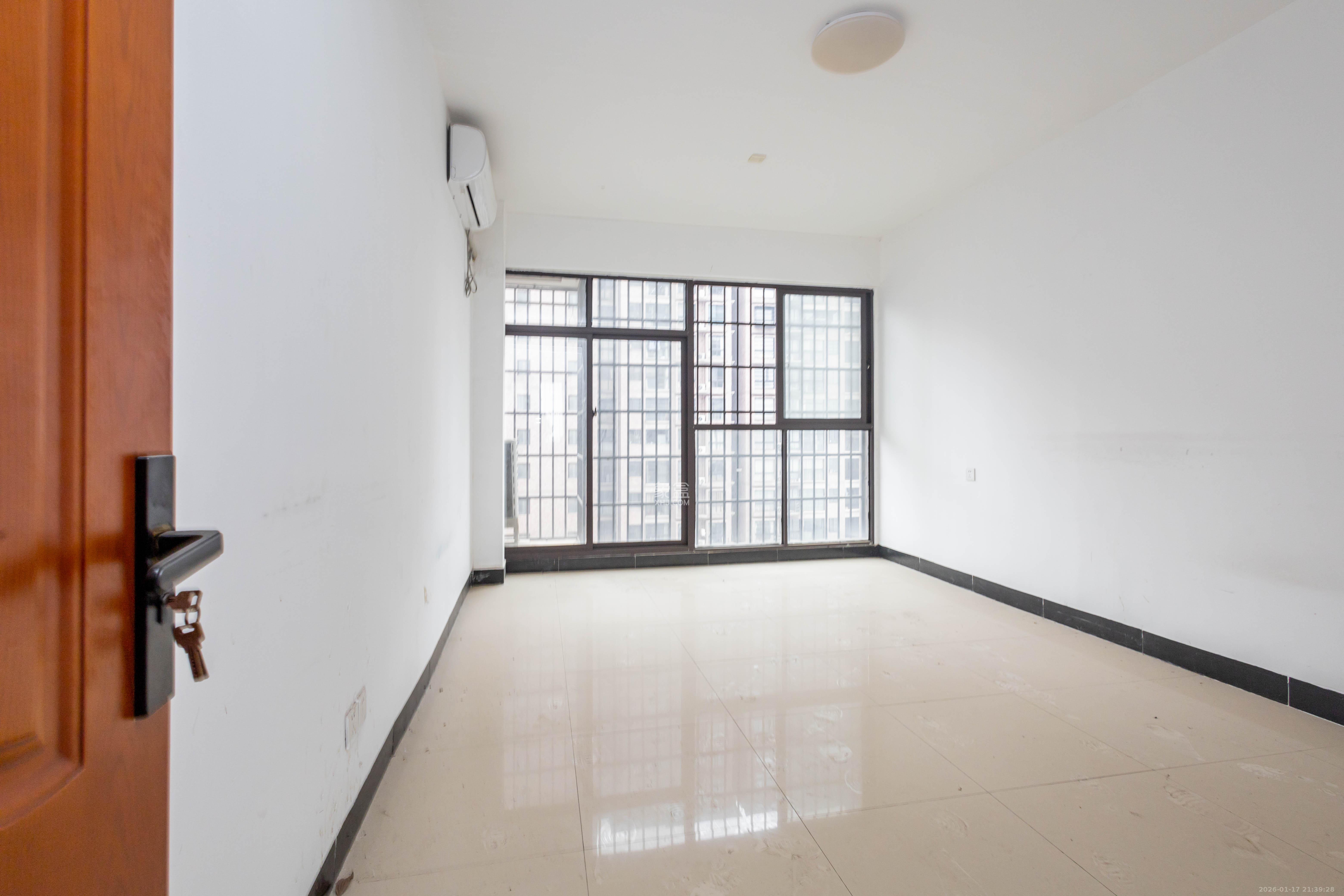 康桥长郡  4室2厅2卫    71.8万