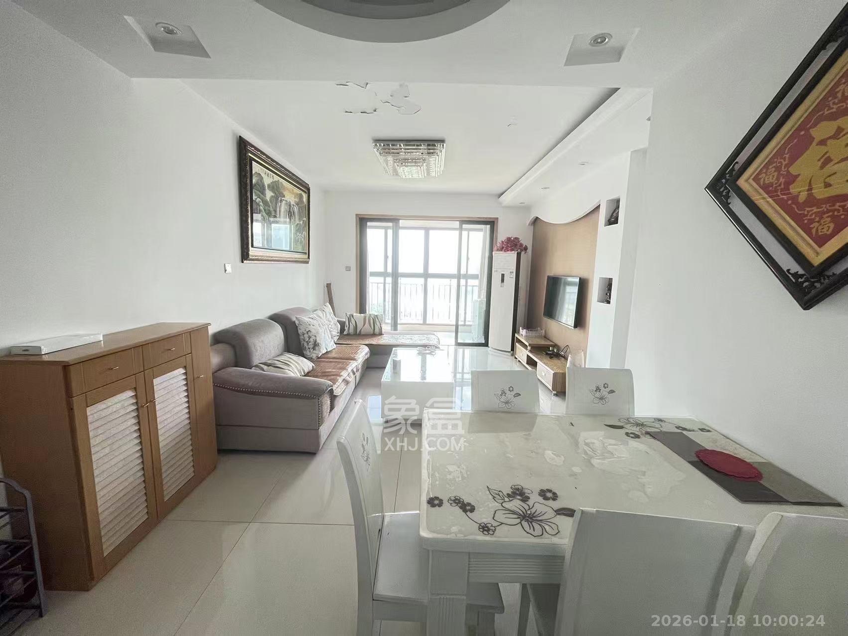 天元涉外桃园  3室2厅2卫    2400.0元/月