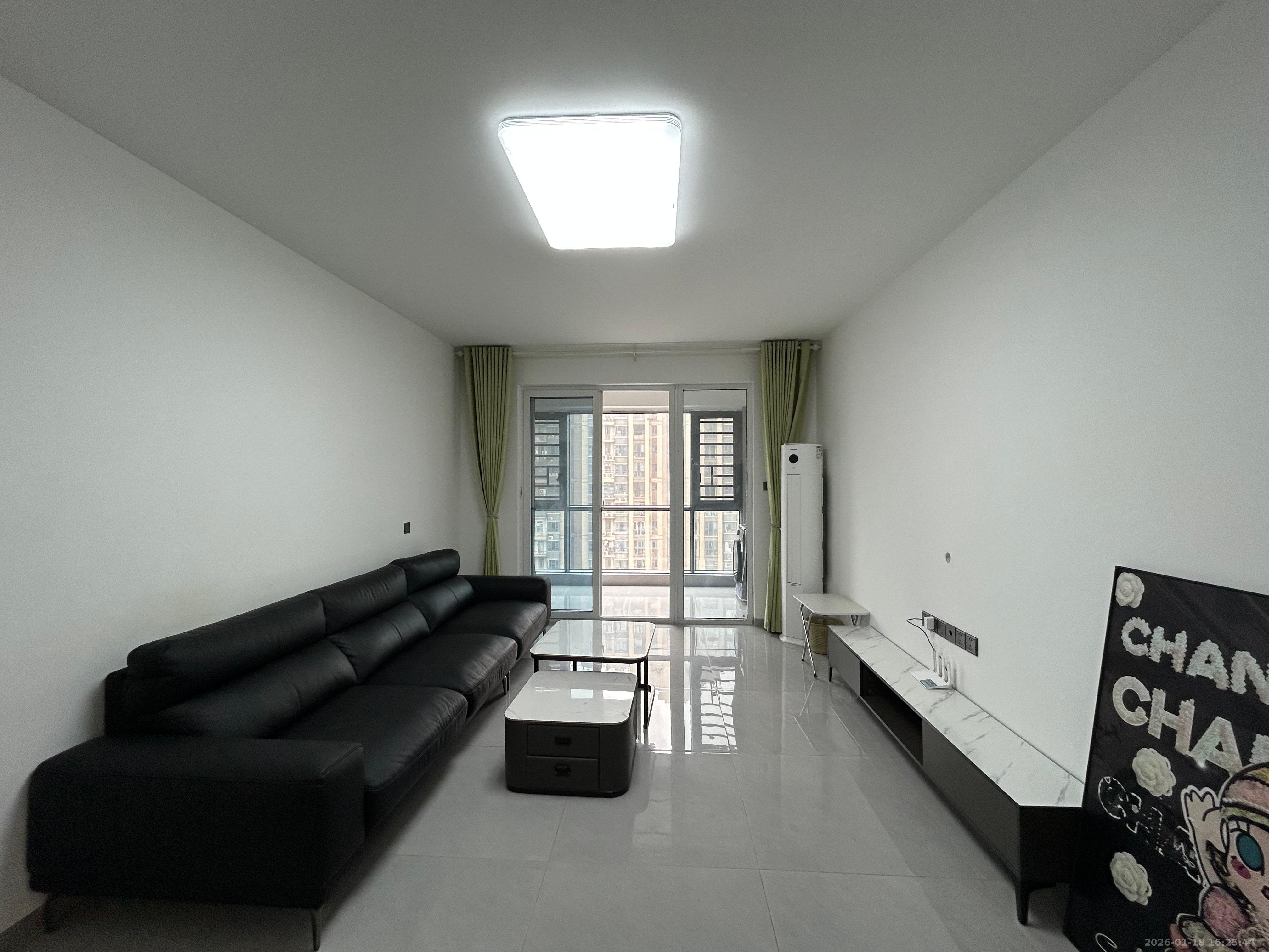 荣盛花语城  3室2厅1卫    2400.0元/月