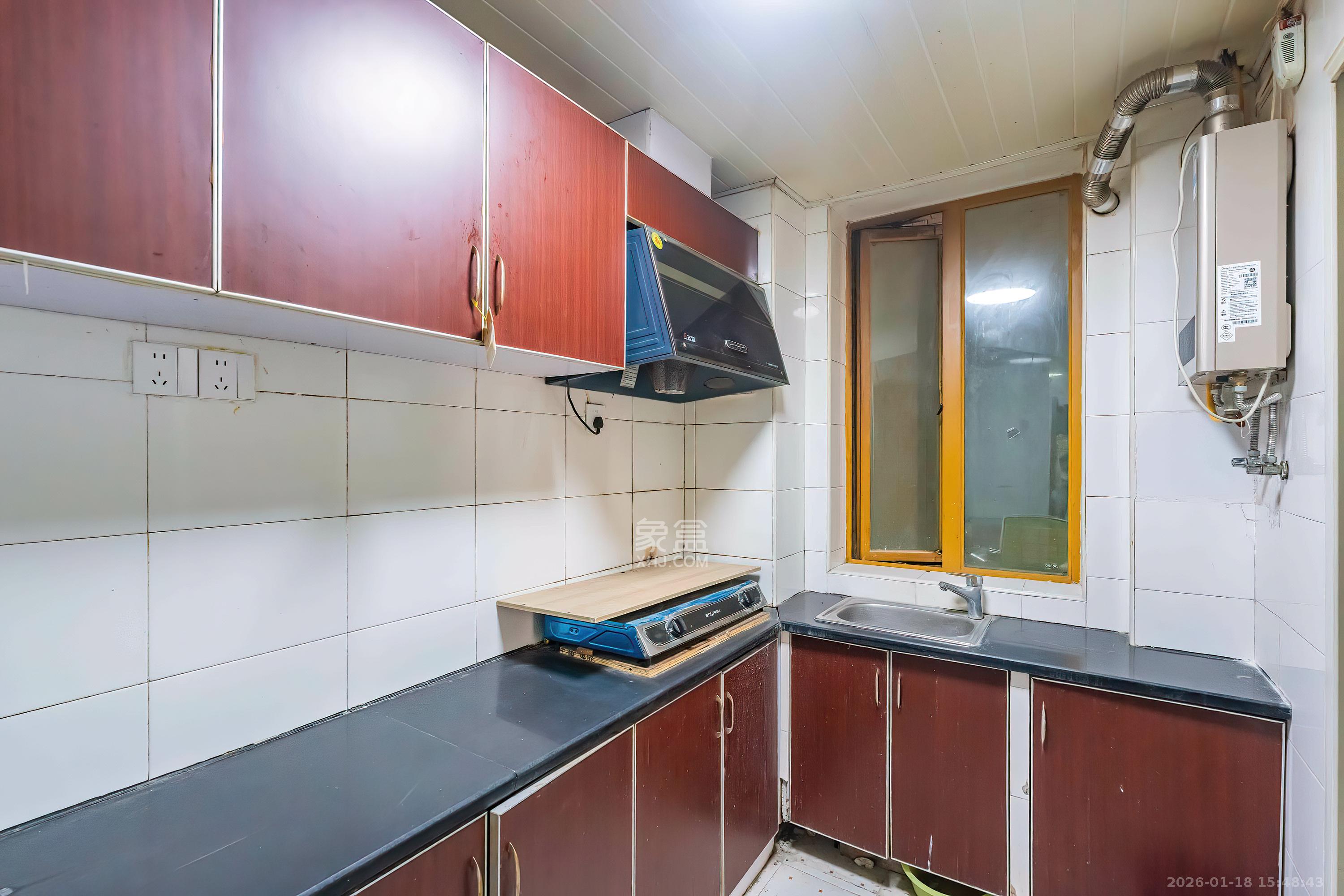 天健芙蓉盛世一期  2室1厅1卫    79.0万厨房