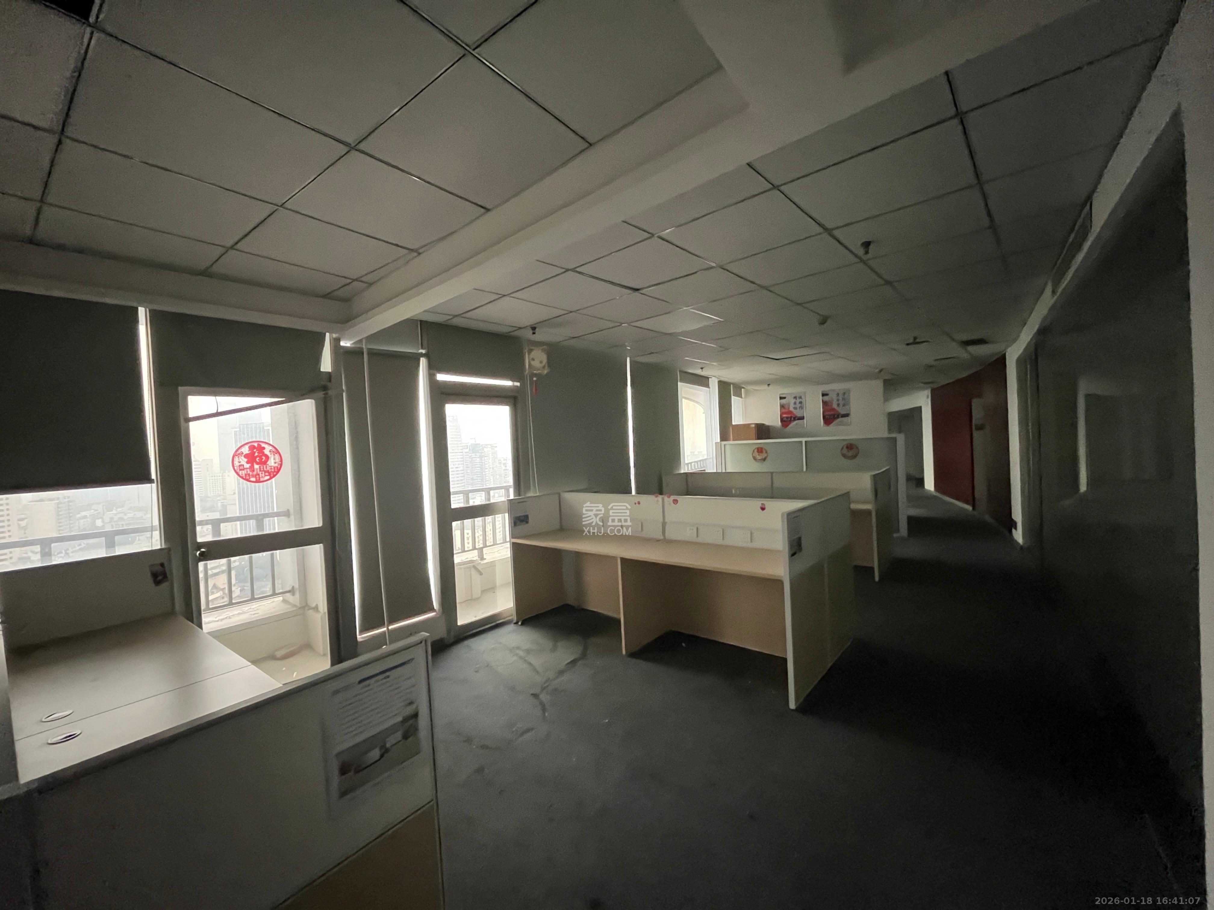 新世纪大厦   640.0㎡      23500.0元/月室内图