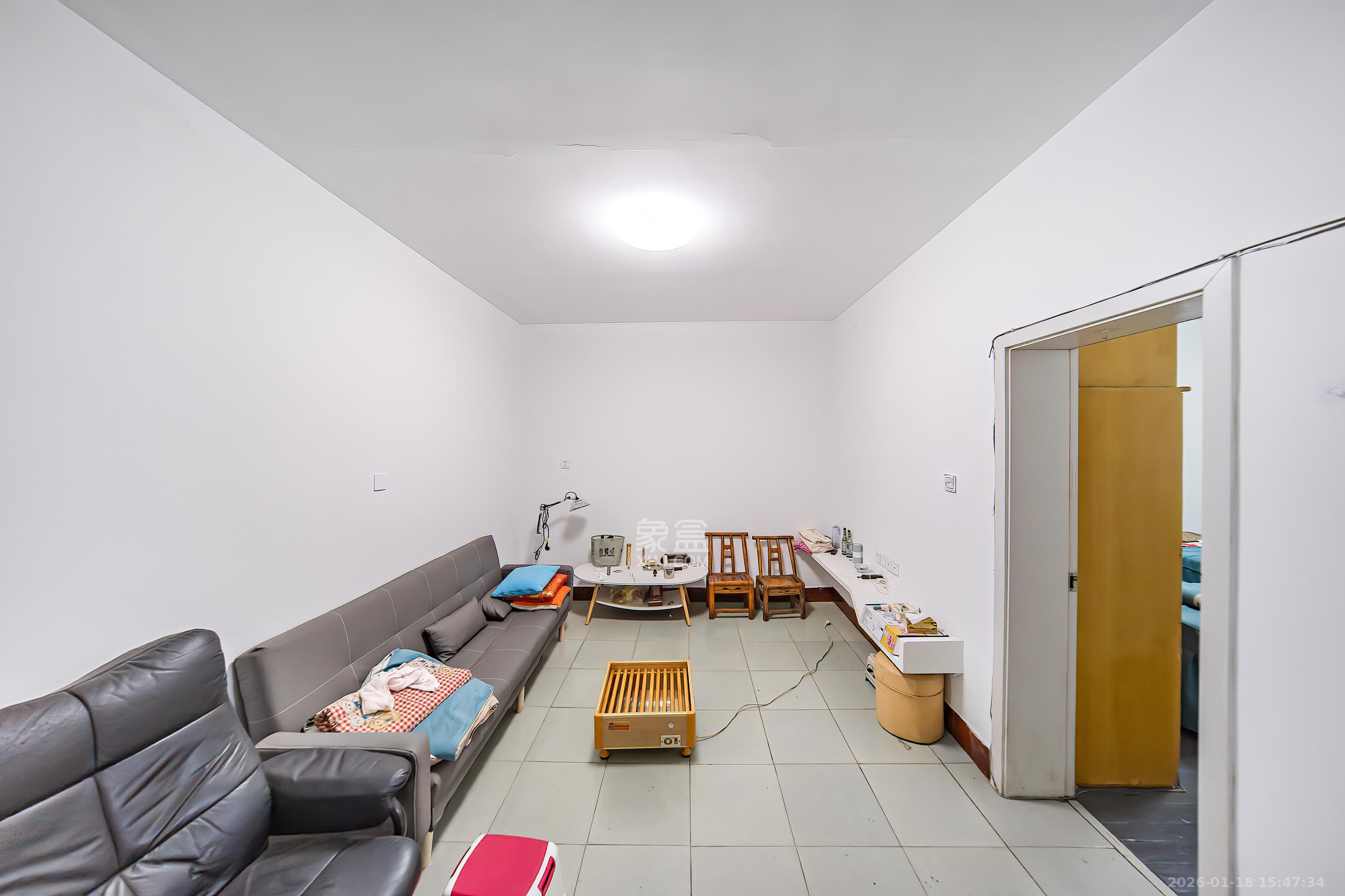 制药厂宿舍  2室2厅1卫    36.8万