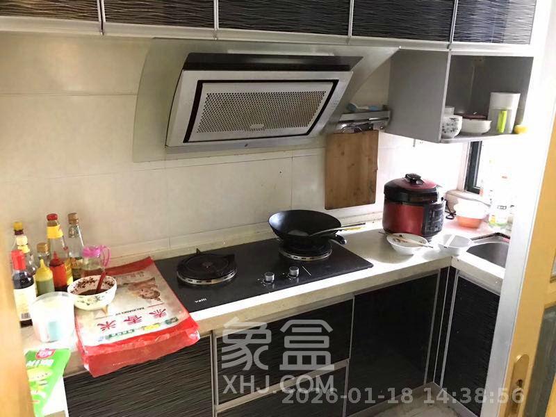 尊邸华庭  2室1厅1卫    2000.0元/月