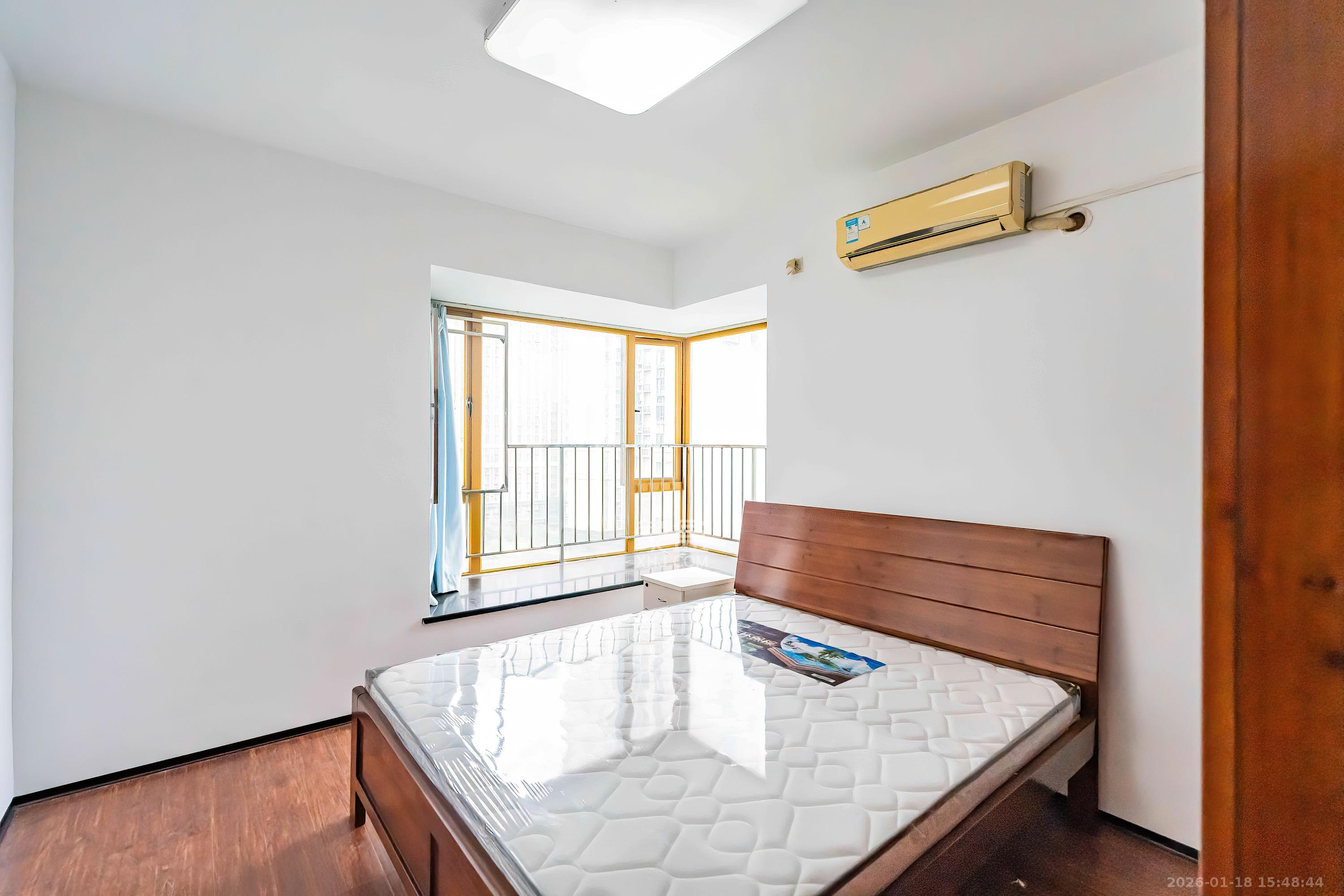 天健芙蓉盛世一期 2室1厅1卫 79.0万 天健芙蓉盛世一期 2室1厅1卫 79.0万卧室