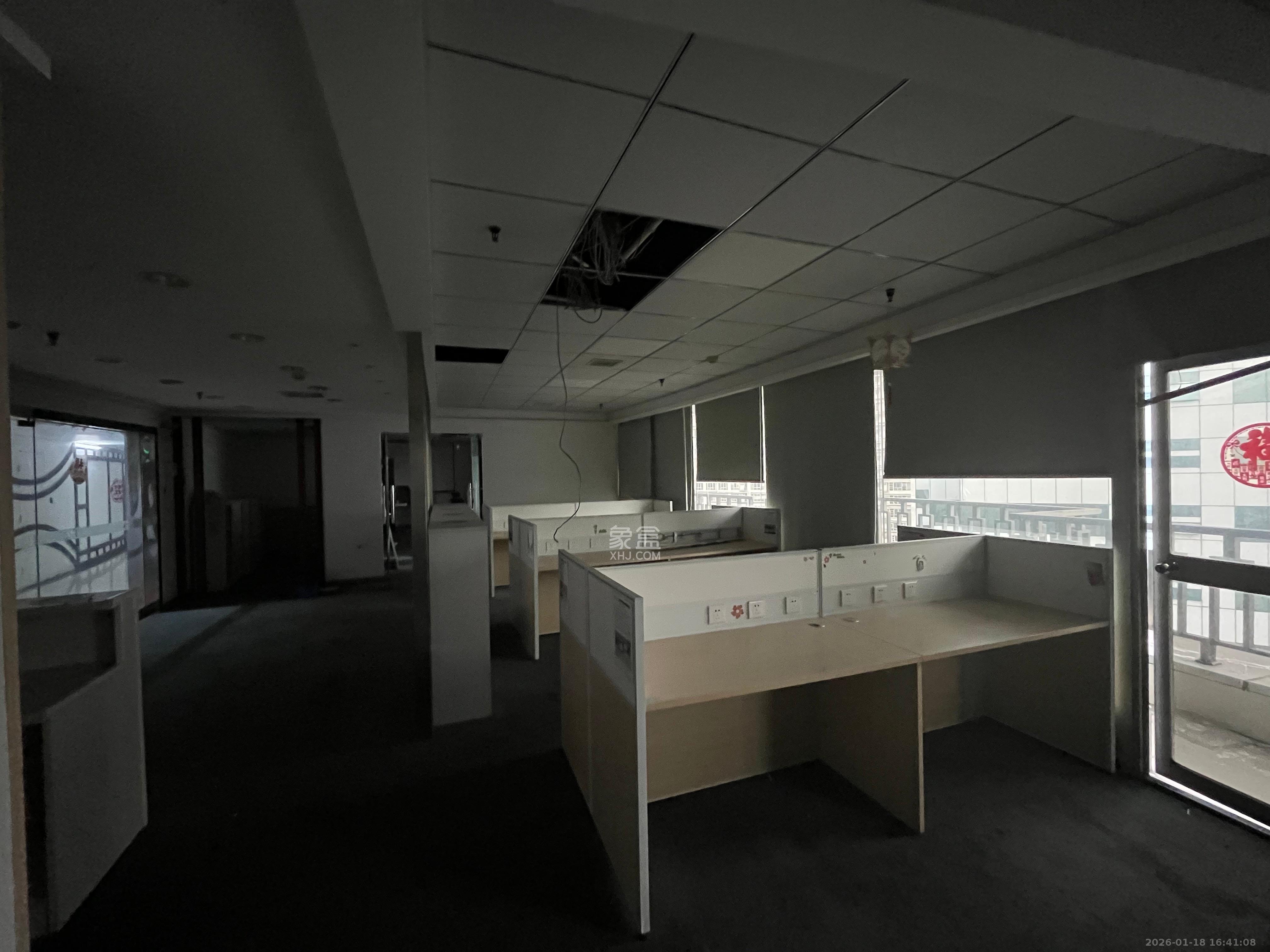 新世纪大厦   640.0㎡      23500.0元/月室内图